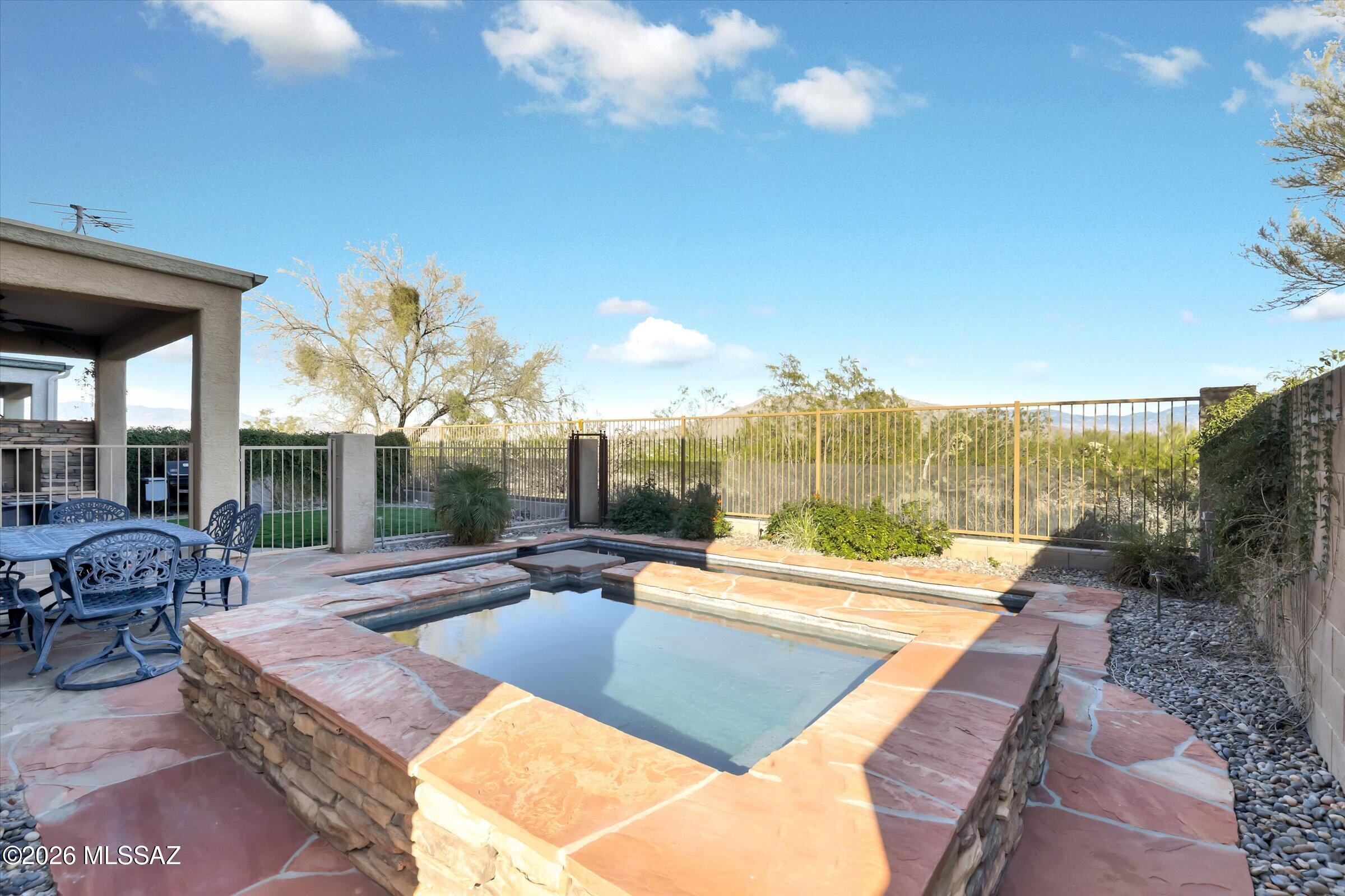 Sierra Morado Unit 2 West - Residential