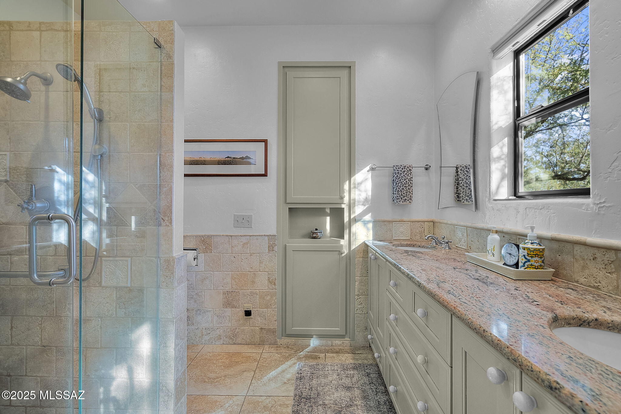Aliso Springs - Residential