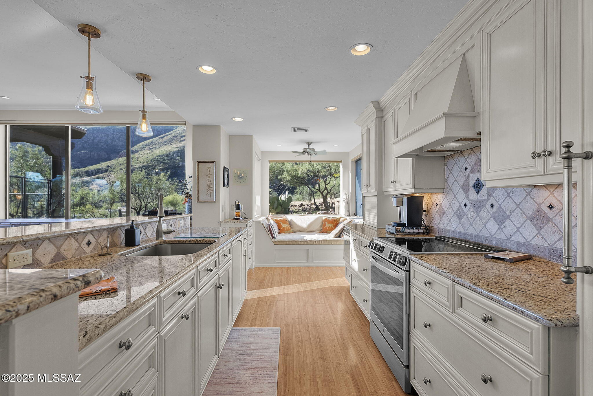 Aliso Springs - Residential