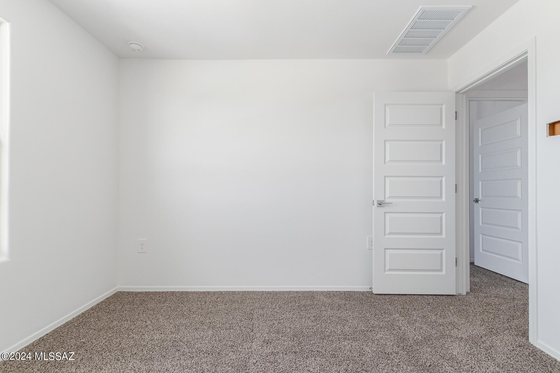 Saguaro Bloom SQ20180540069 - Residential