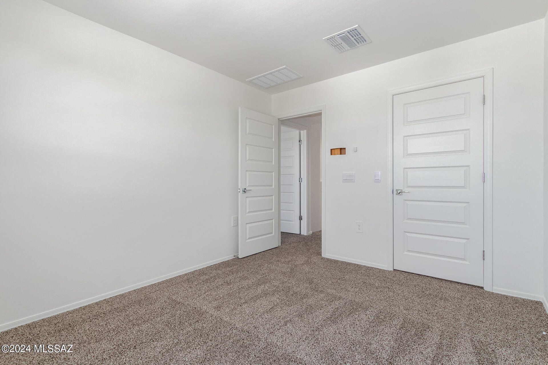 Saguaro Bloom SQ20180540069 - Residential