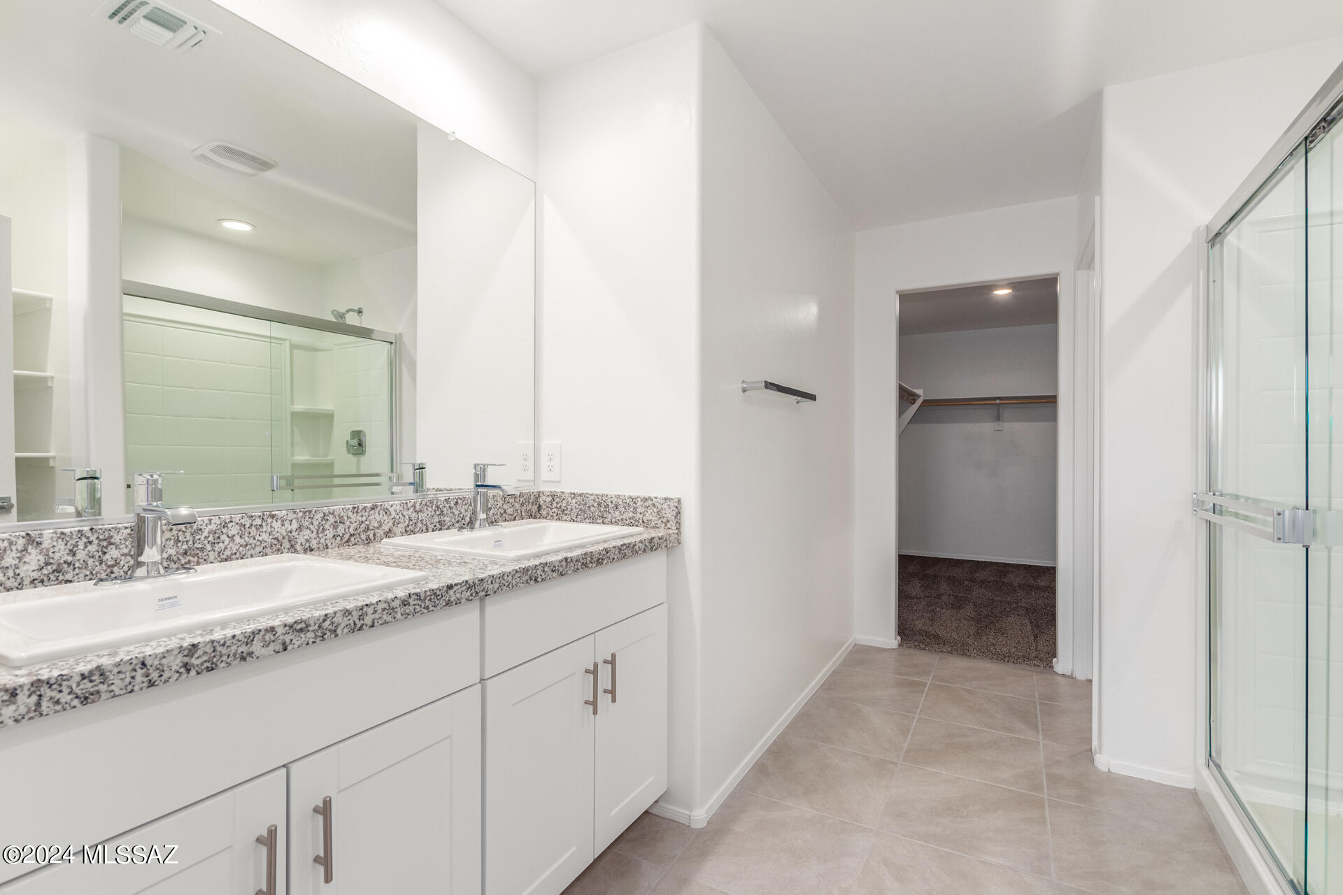 Saguaro Bloom SQ20180540069 - Residential