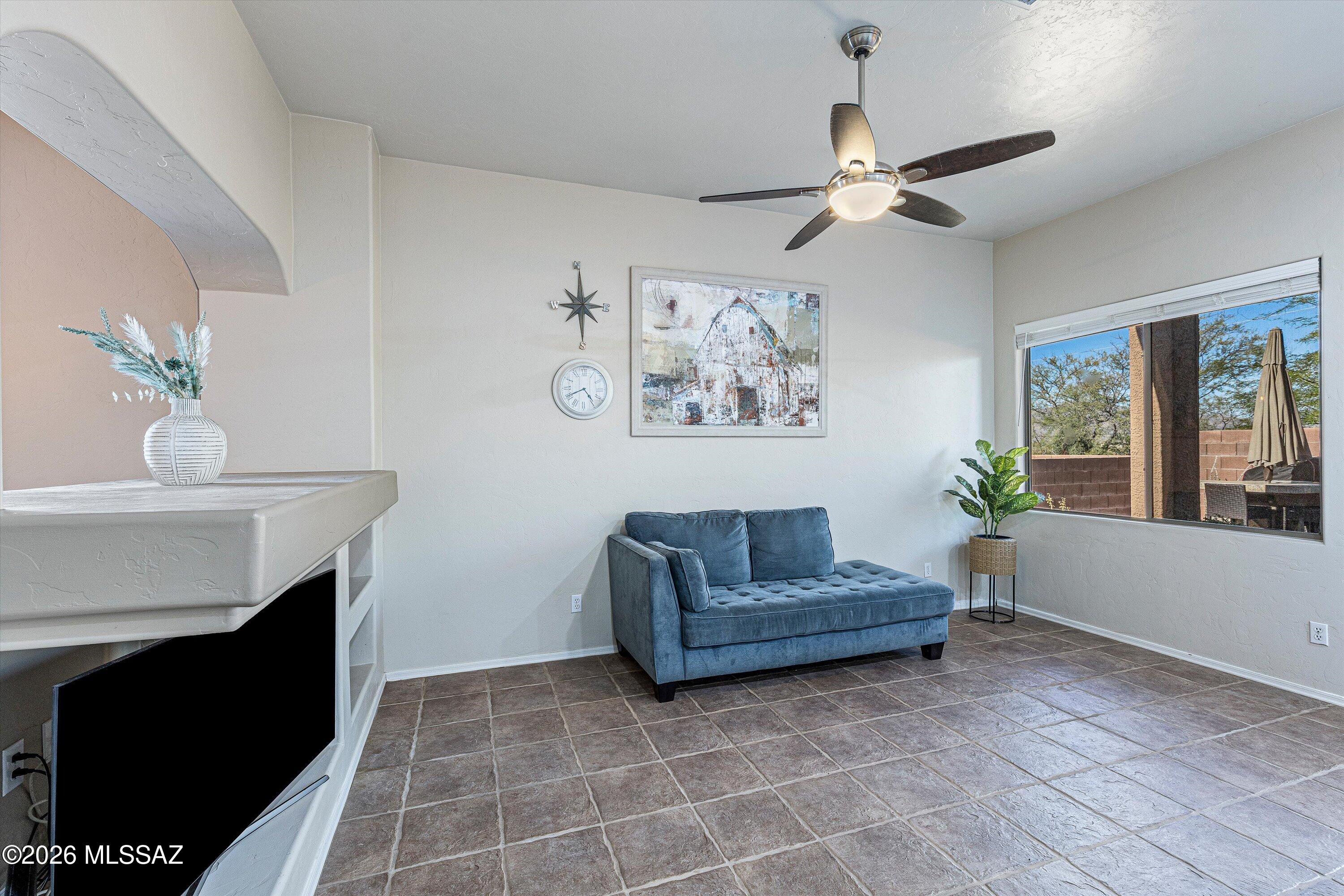 Marquette Place (1-44) - Residential