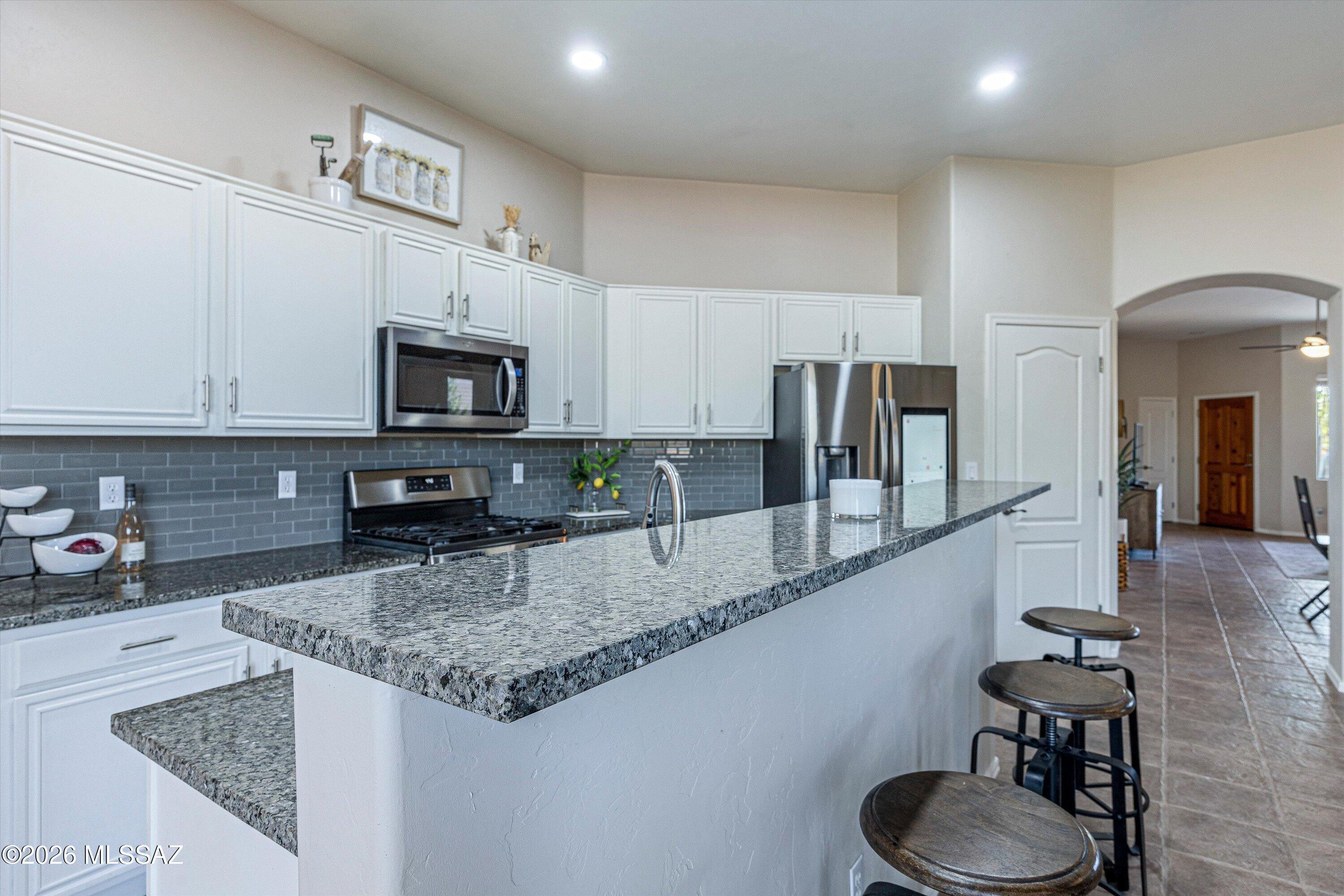 Marquette Place (1-44) - Residential