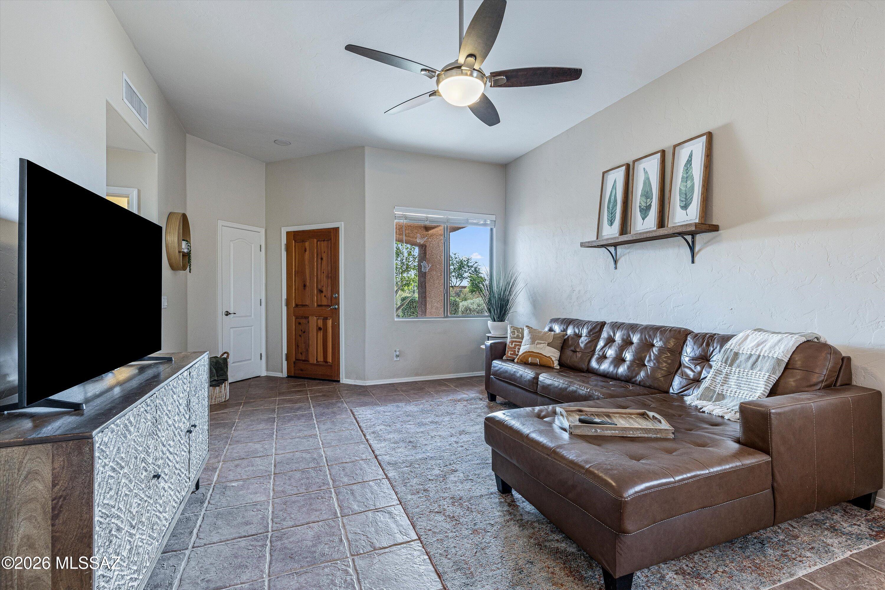 Marquette Place (1-44) - Residential