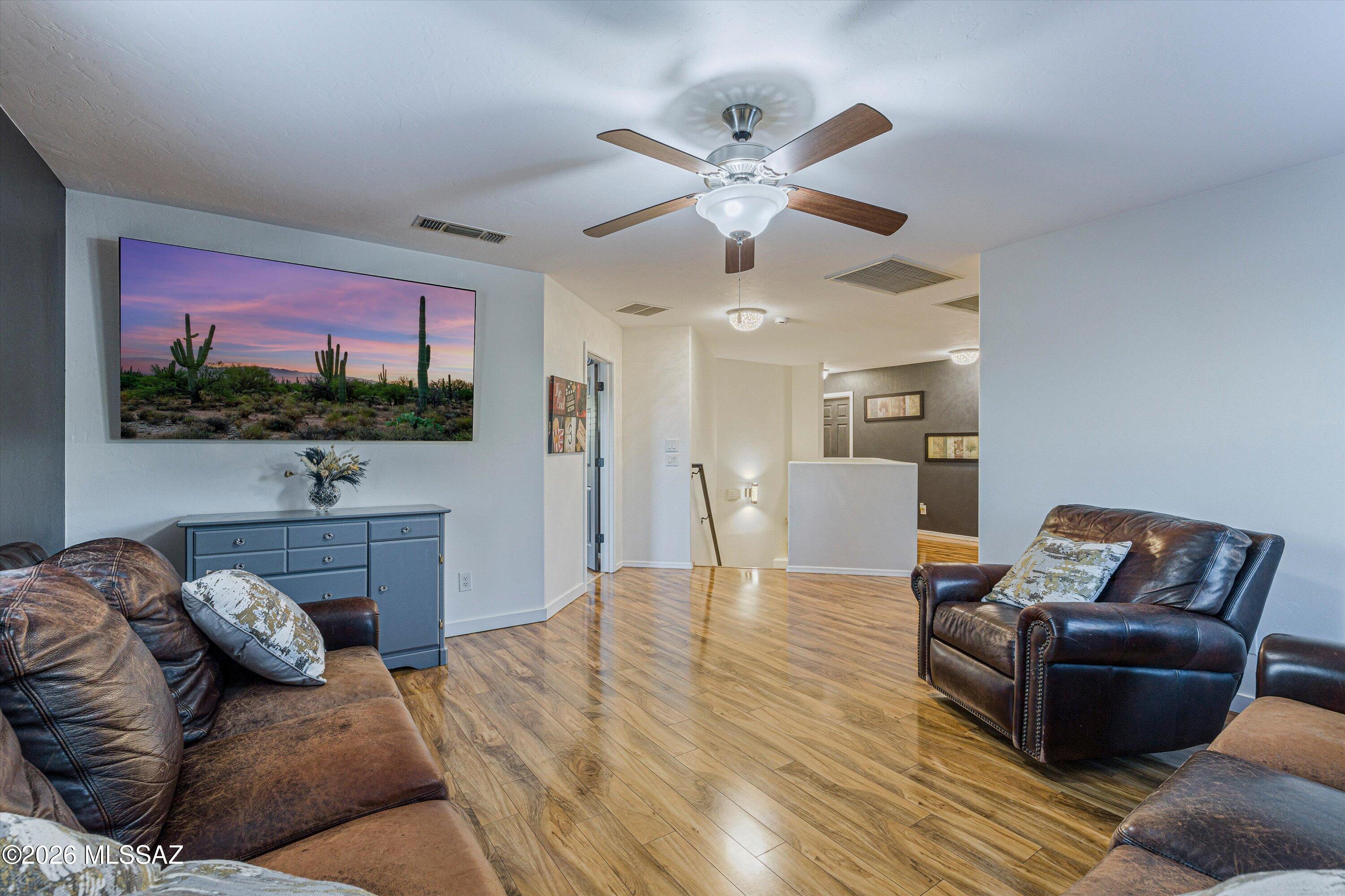 Black Horse (1-411) - Residential