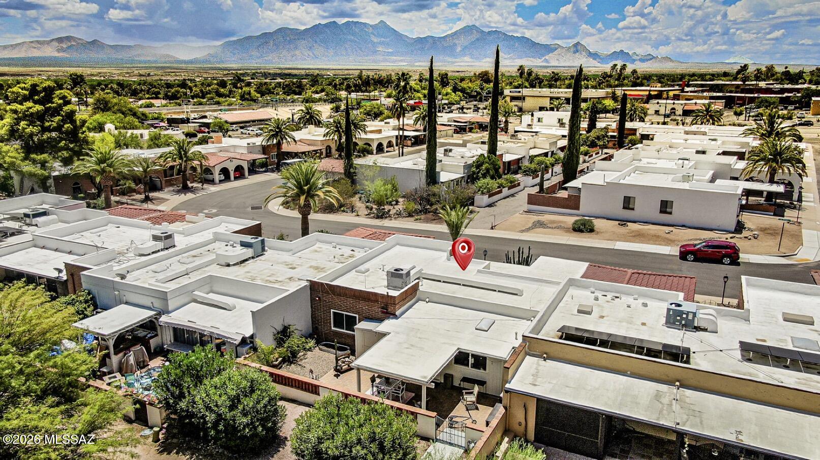 Green Valley Townhouses - Residential