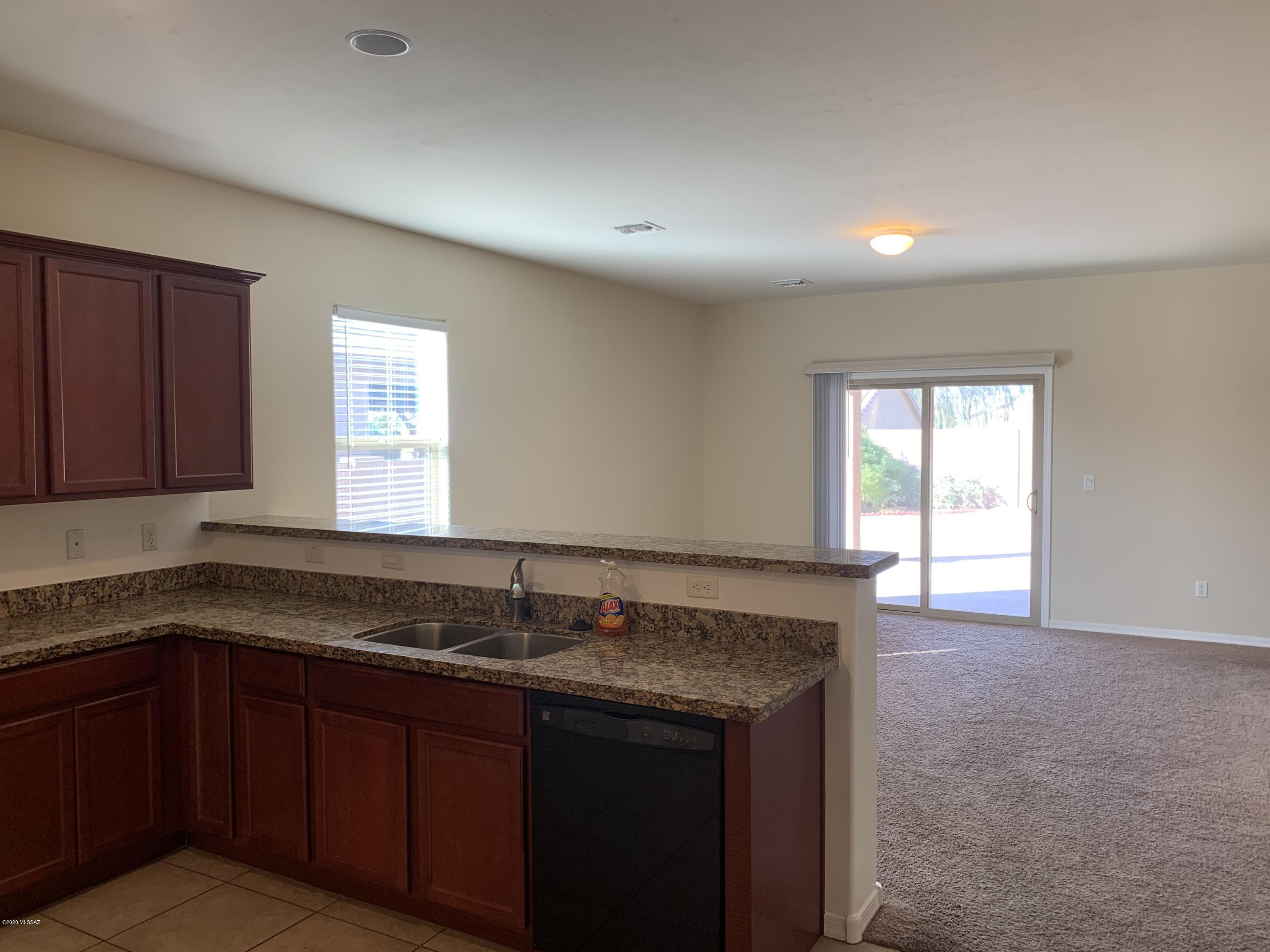 San Lucas Block 8 - Residential Lease