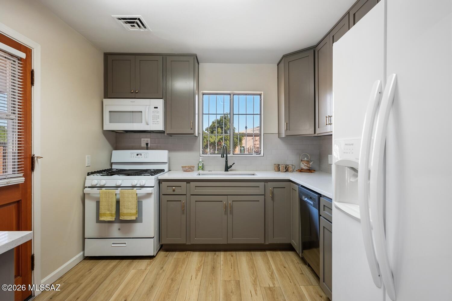 Broadway Manor - Residential