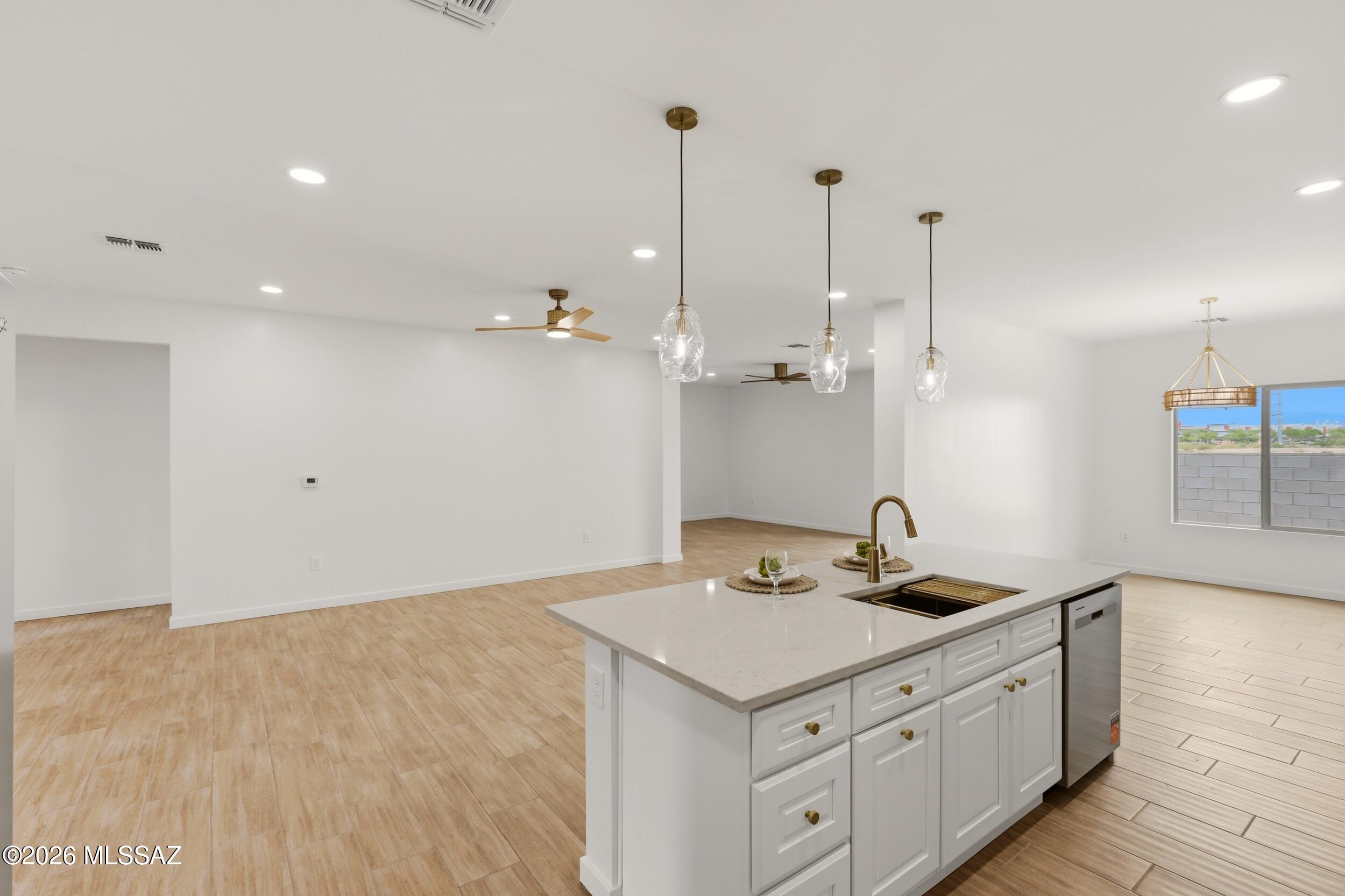 Woodbridge At Midvale Park (1-258) - Residential