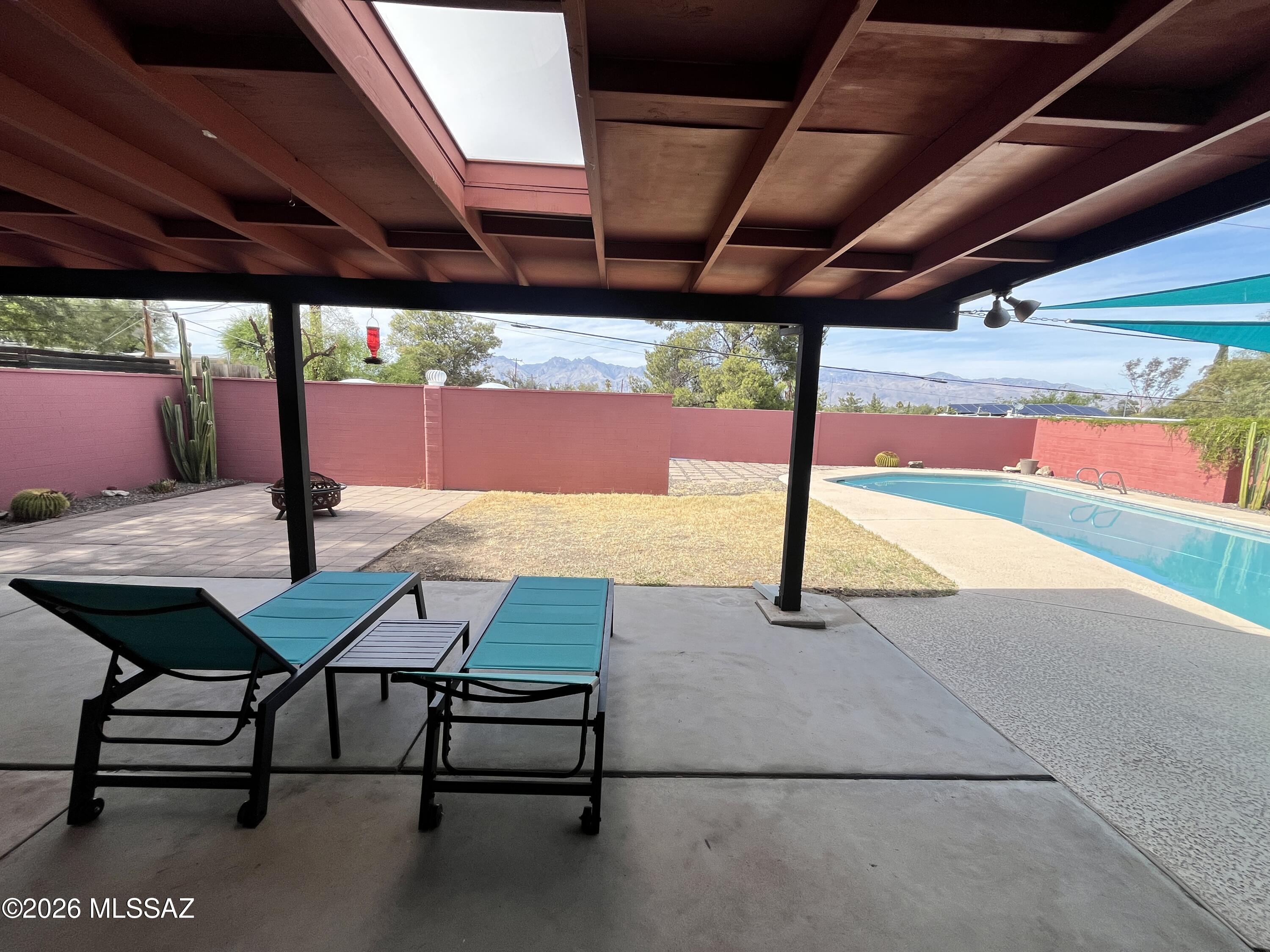 Vista Del Sierras East (1-83) - Residential Lease
