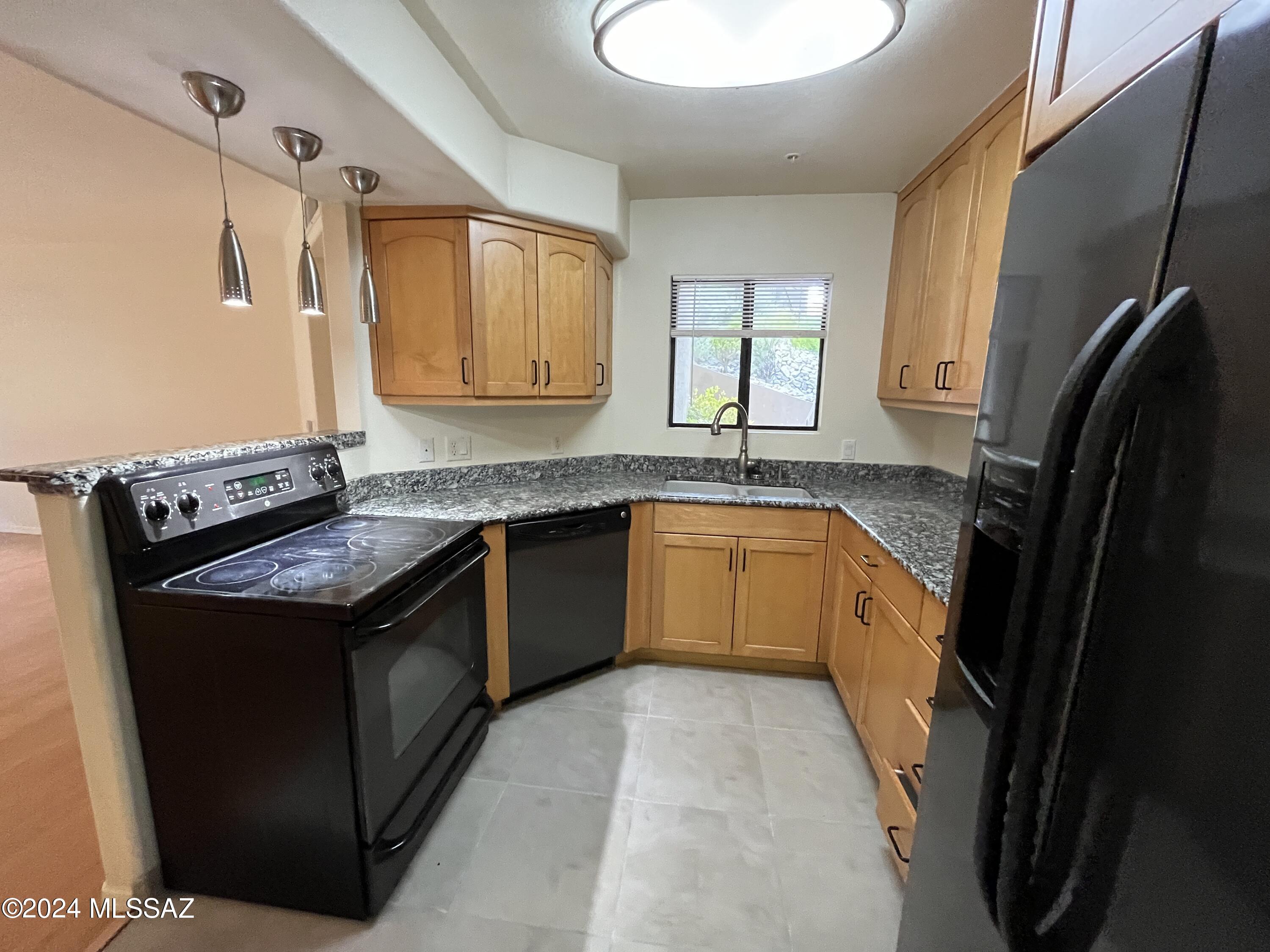 Veranda at Ventana Condominiums - Residential Lease
