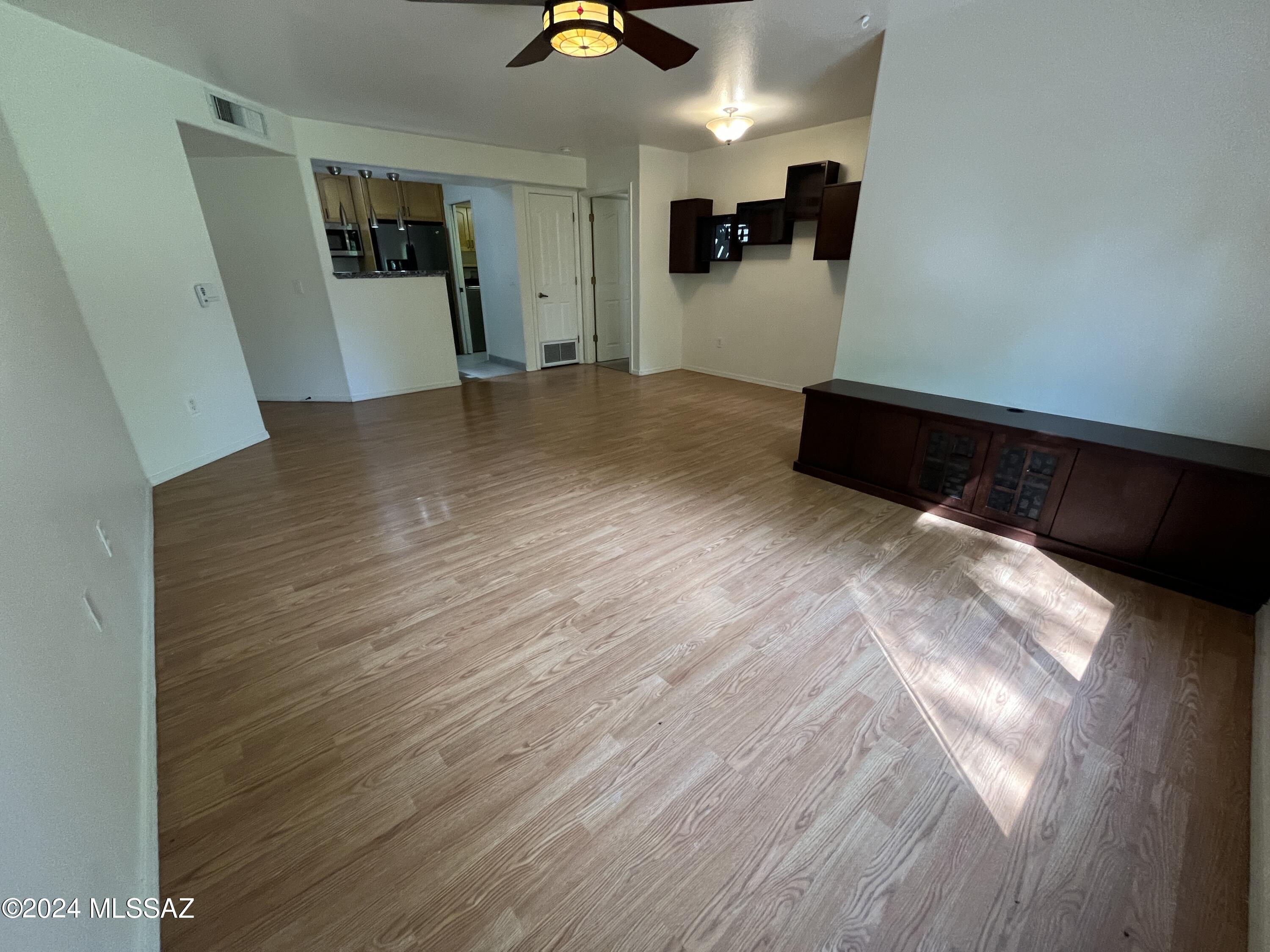 Veranda at Ventana Condominiums - Residential Lease