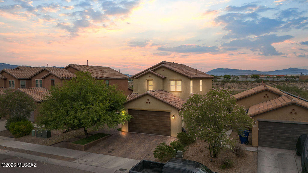 Oakmore At Midvale (1-65) - Residential