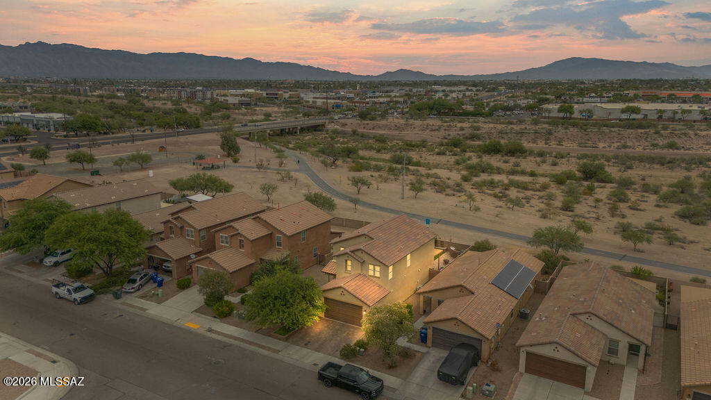 Oakmore At Midvale (1-65) - Residential
