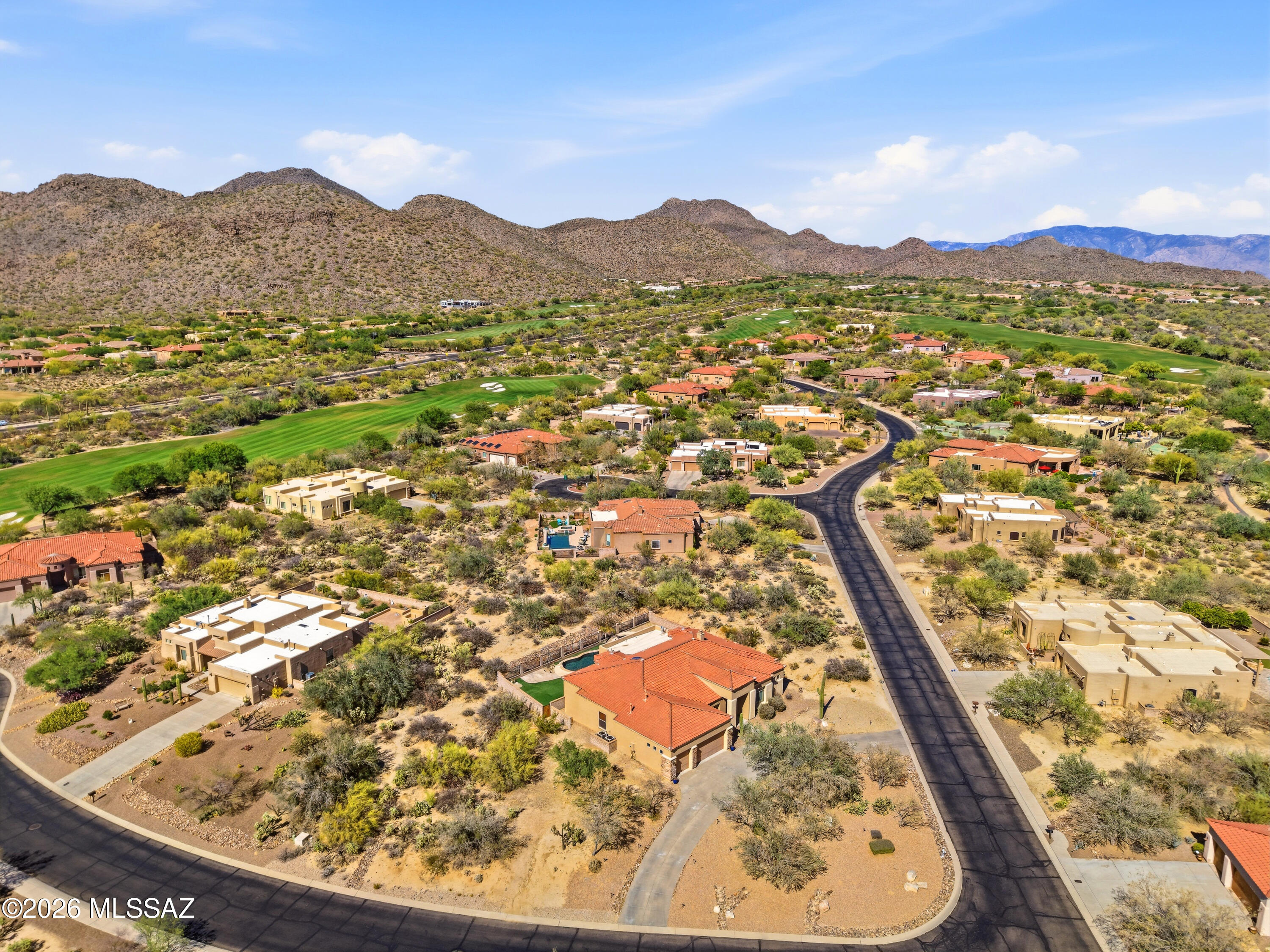 Dos Lagos at Dove Mountain (1-91) - Residential