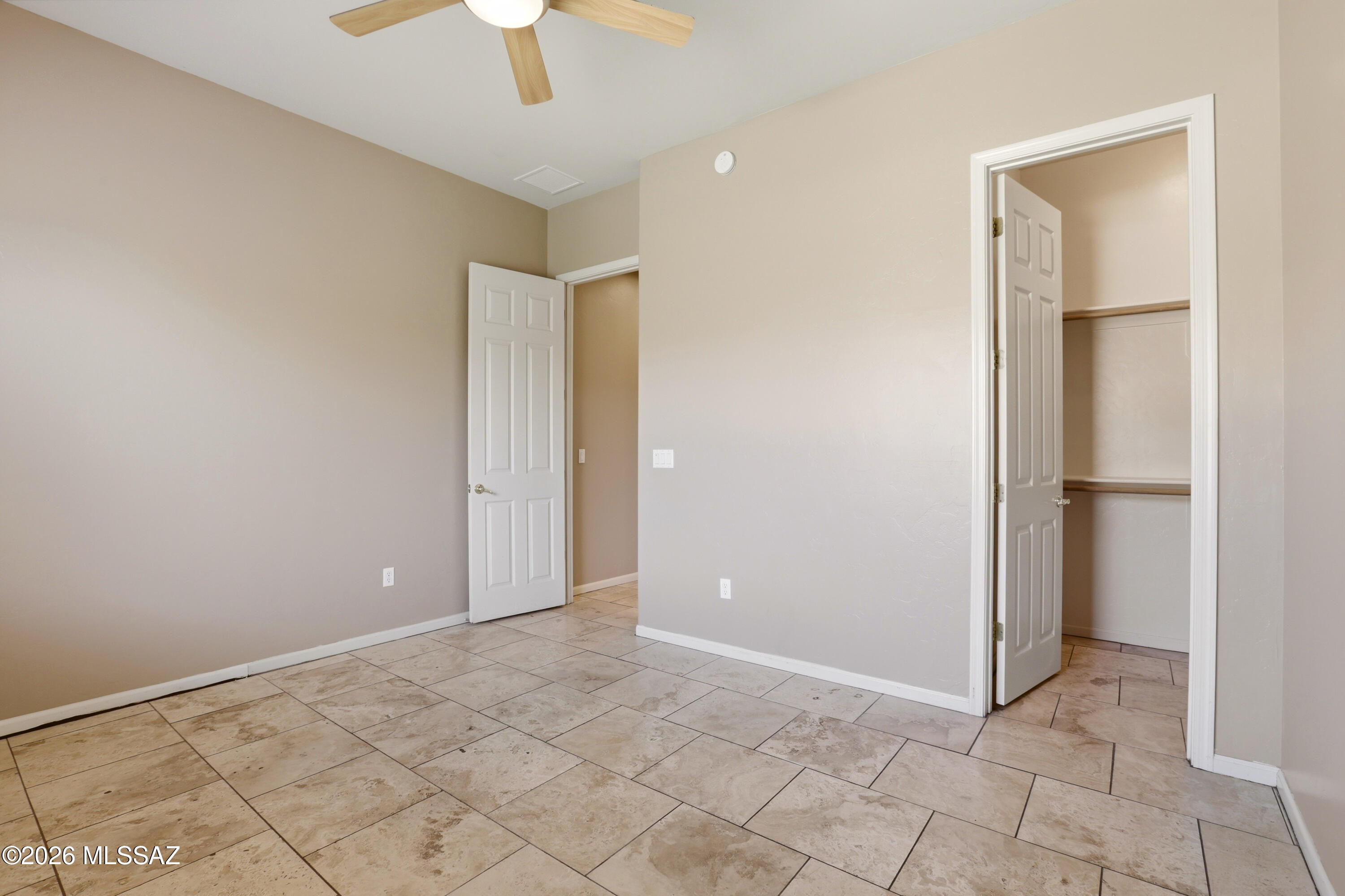 Dos Lagos at Dove Mountain (1-91) - Residential