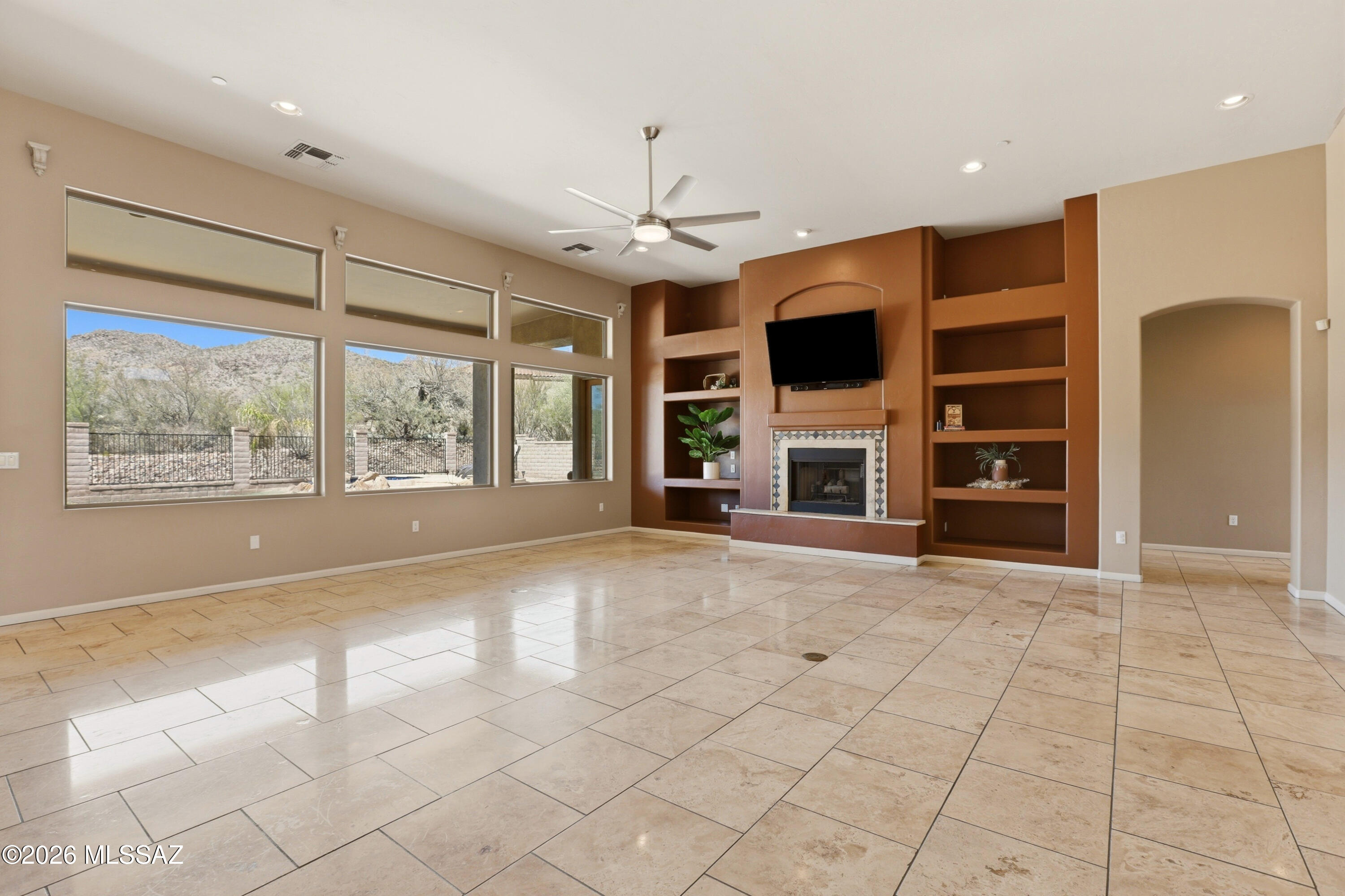 Dos Lagos at Dove Mountain (1-91) - Residential