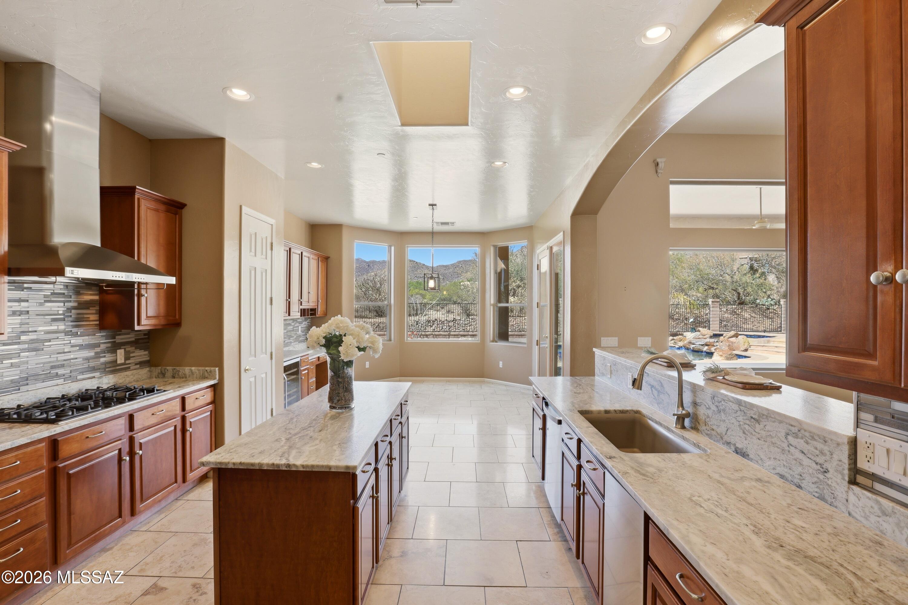 Dos Lagos at Dove Mountain (1-91) - Residential