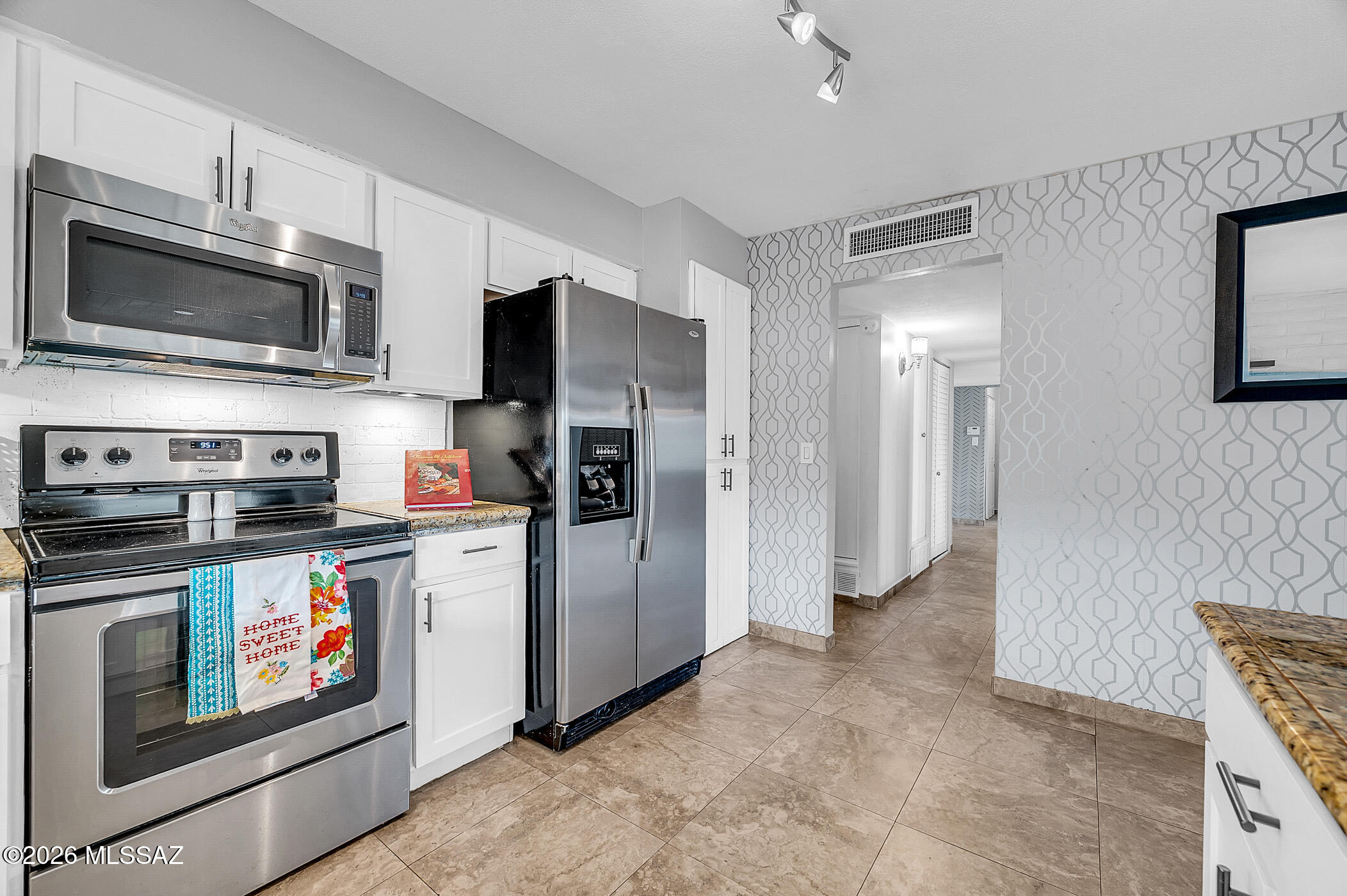 Hidden Hills (104-200) - Residential