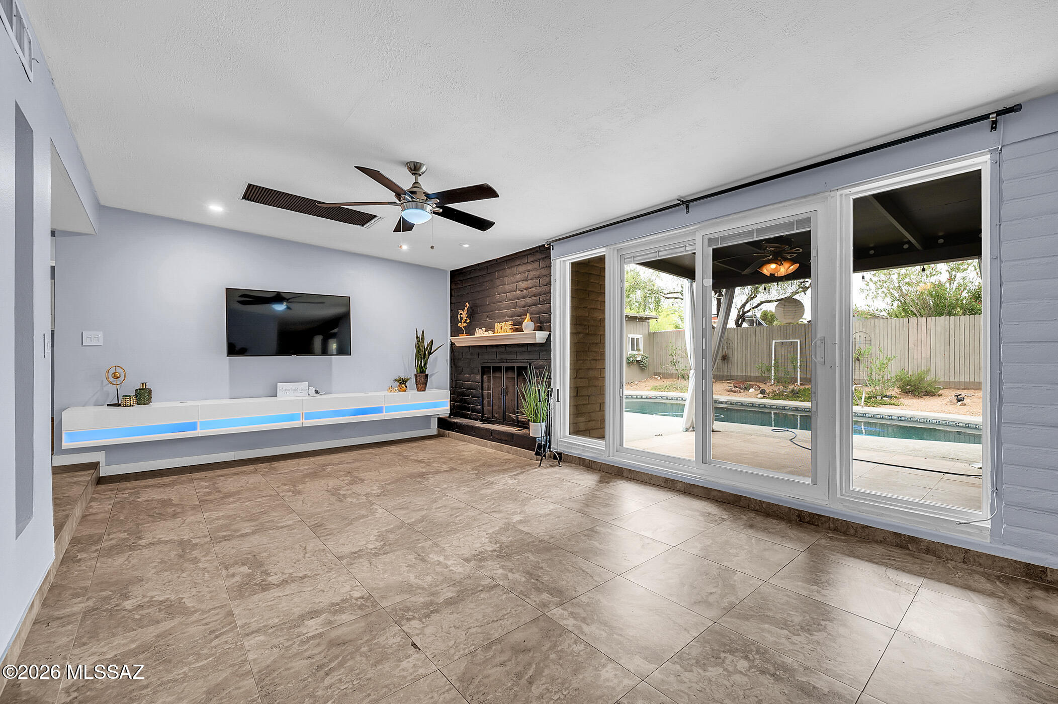 Hidden Hills (104-200) - Residential