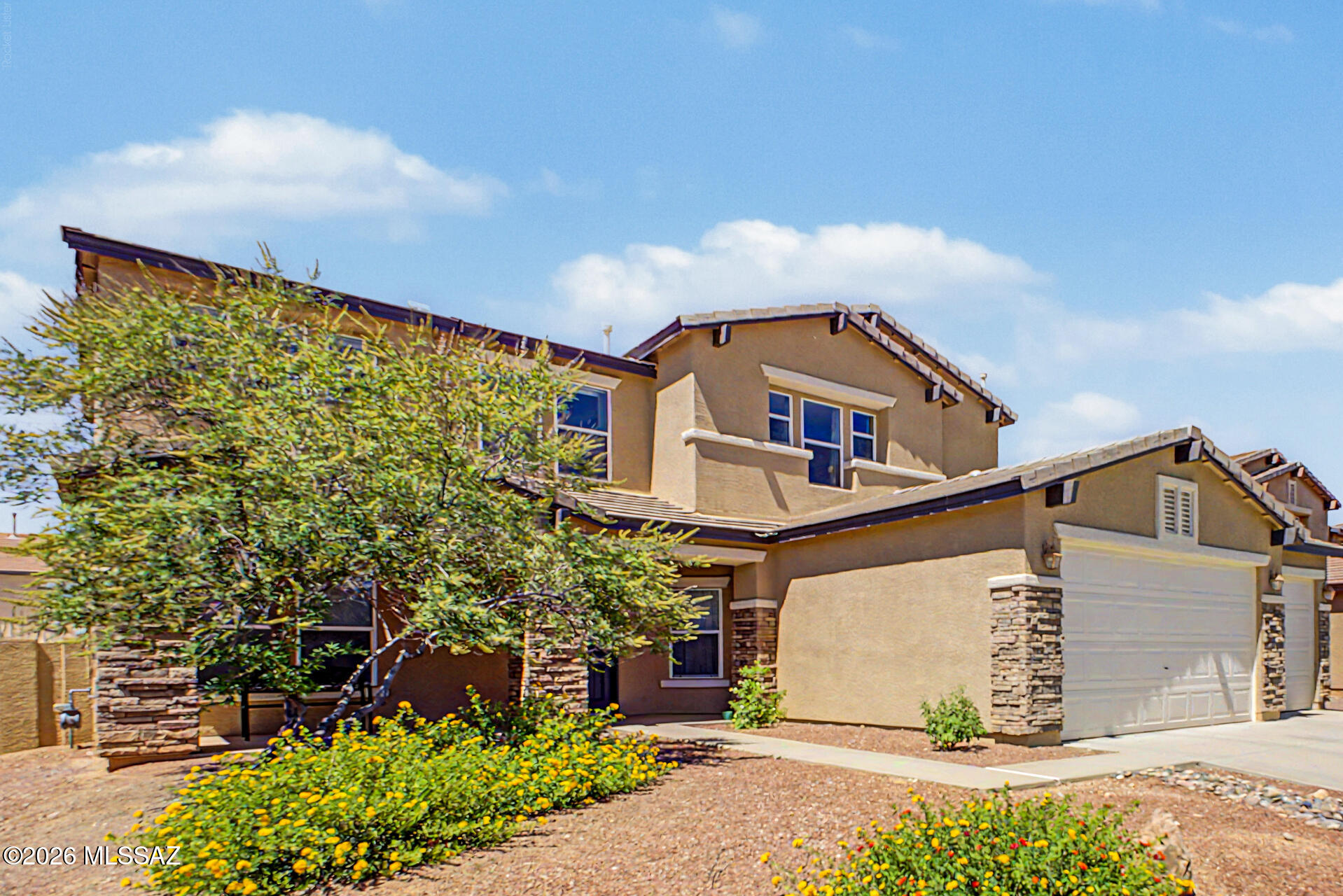Black Horse (1-411) - Residential