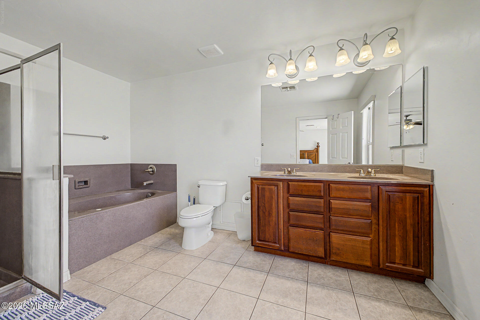 Black Horse (1-411) - Residential