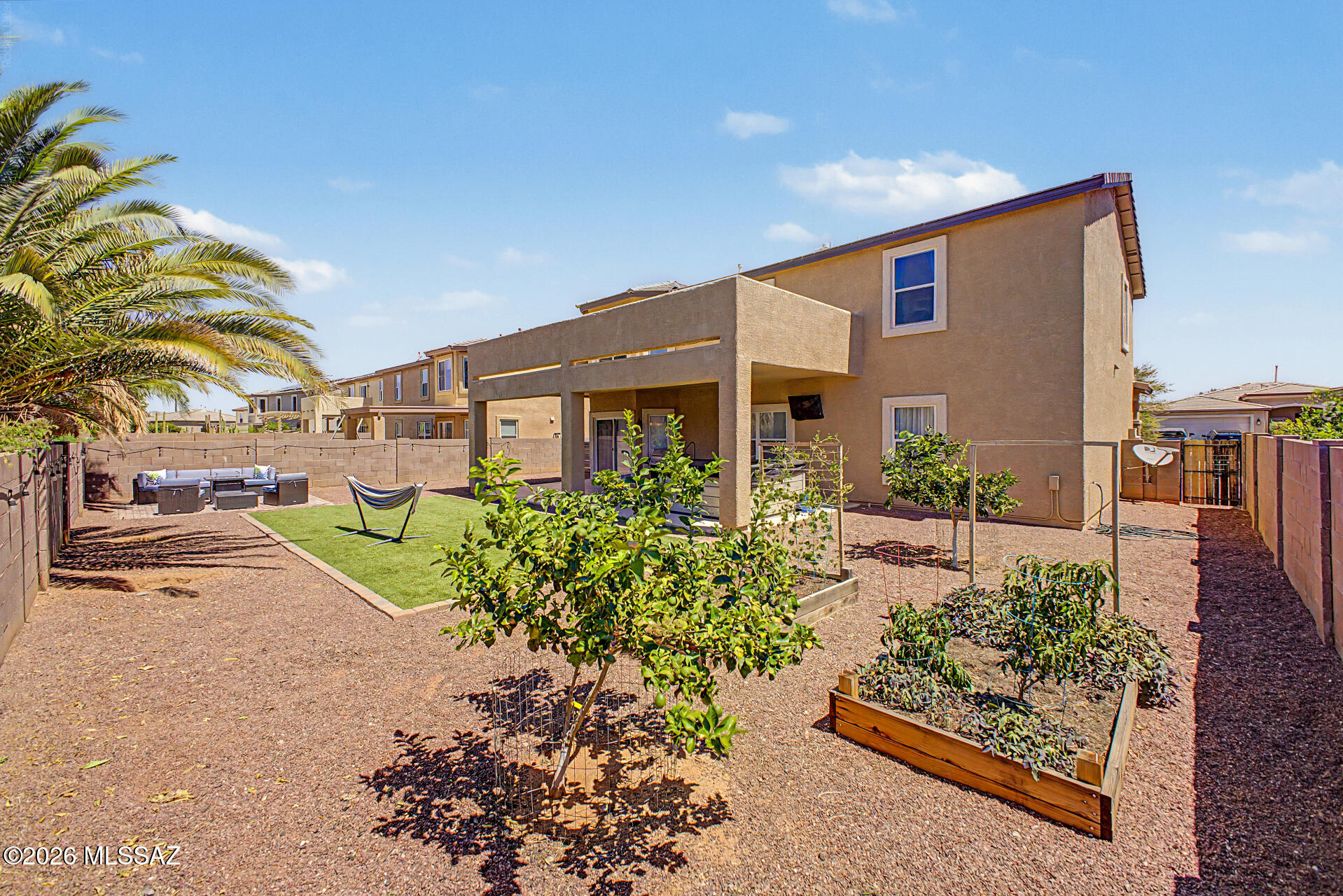 Black Horse (1-411) - Residential