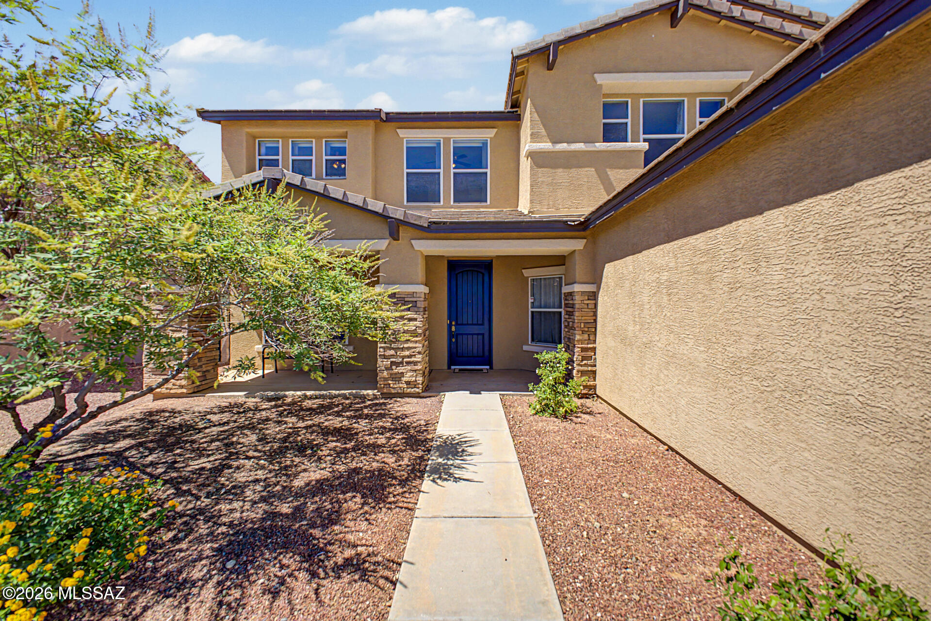 Black Horse (1-411) - Residential