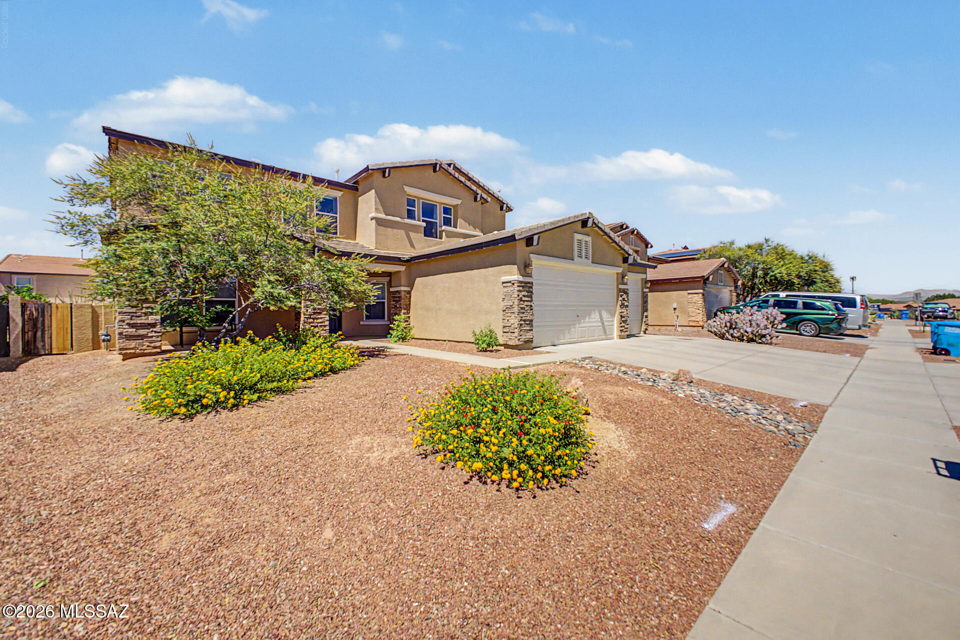 Black Horse (1-411) - Residential