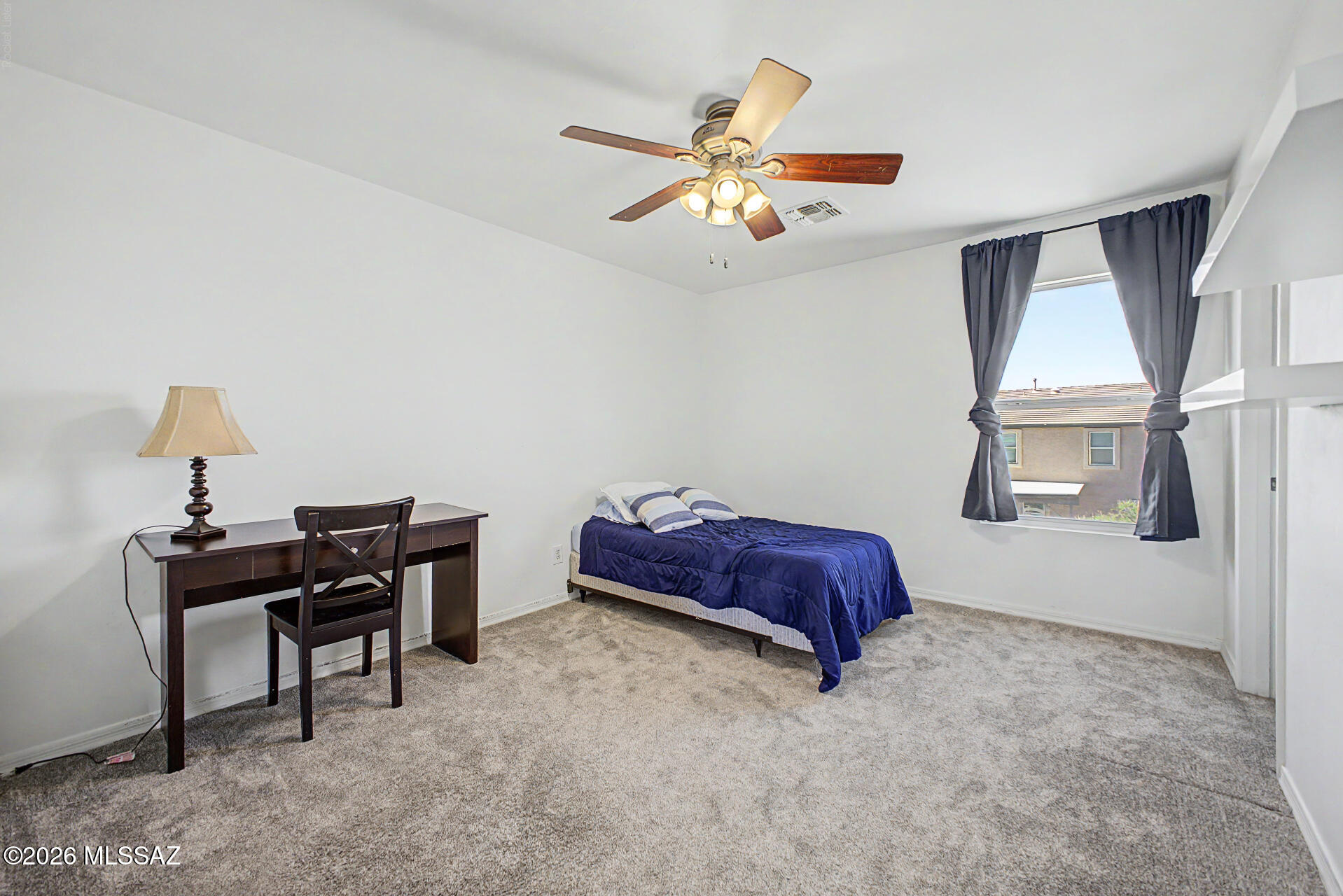 Black Horse (1-411) - Residential