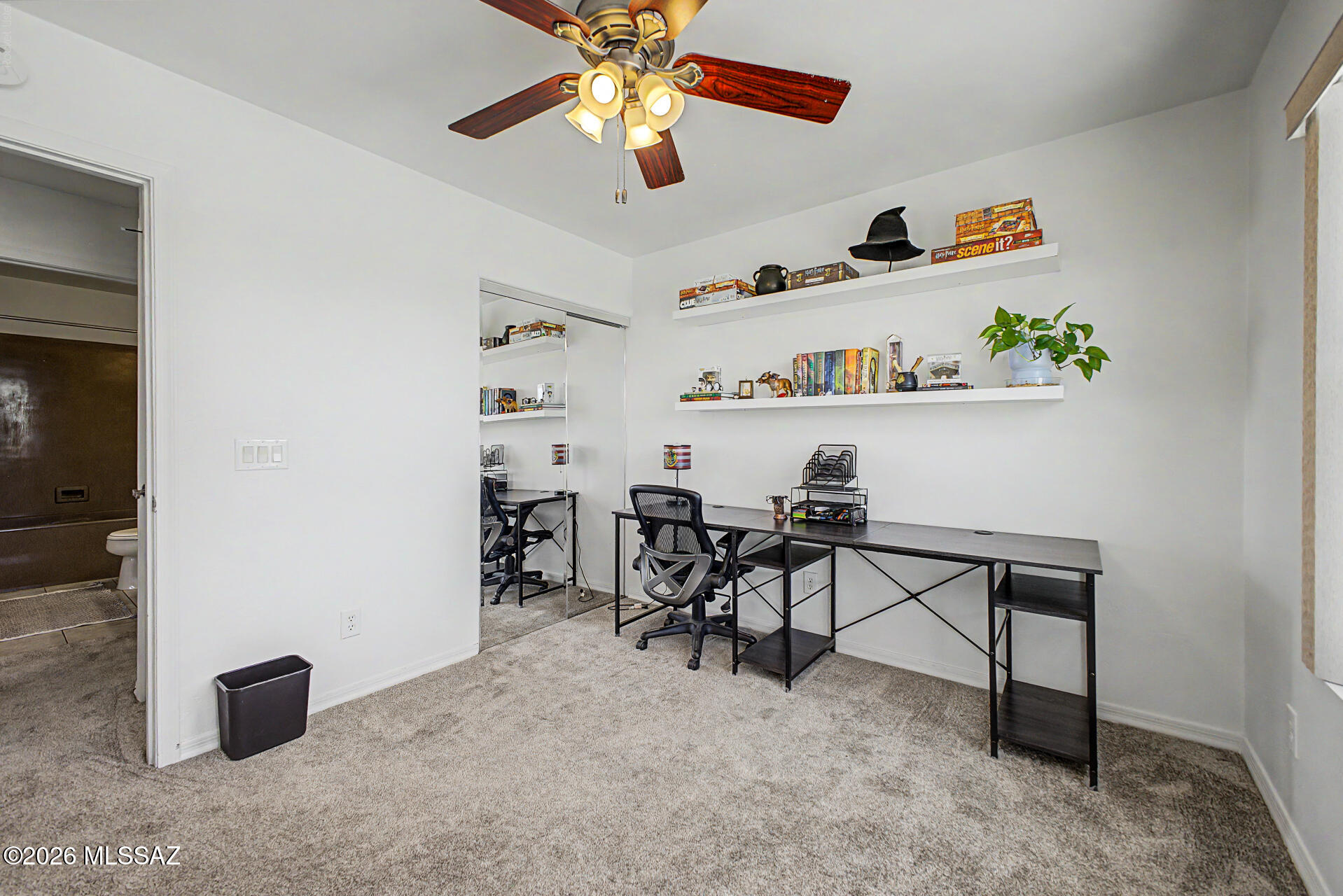 Black Horse (1-411) - Residential