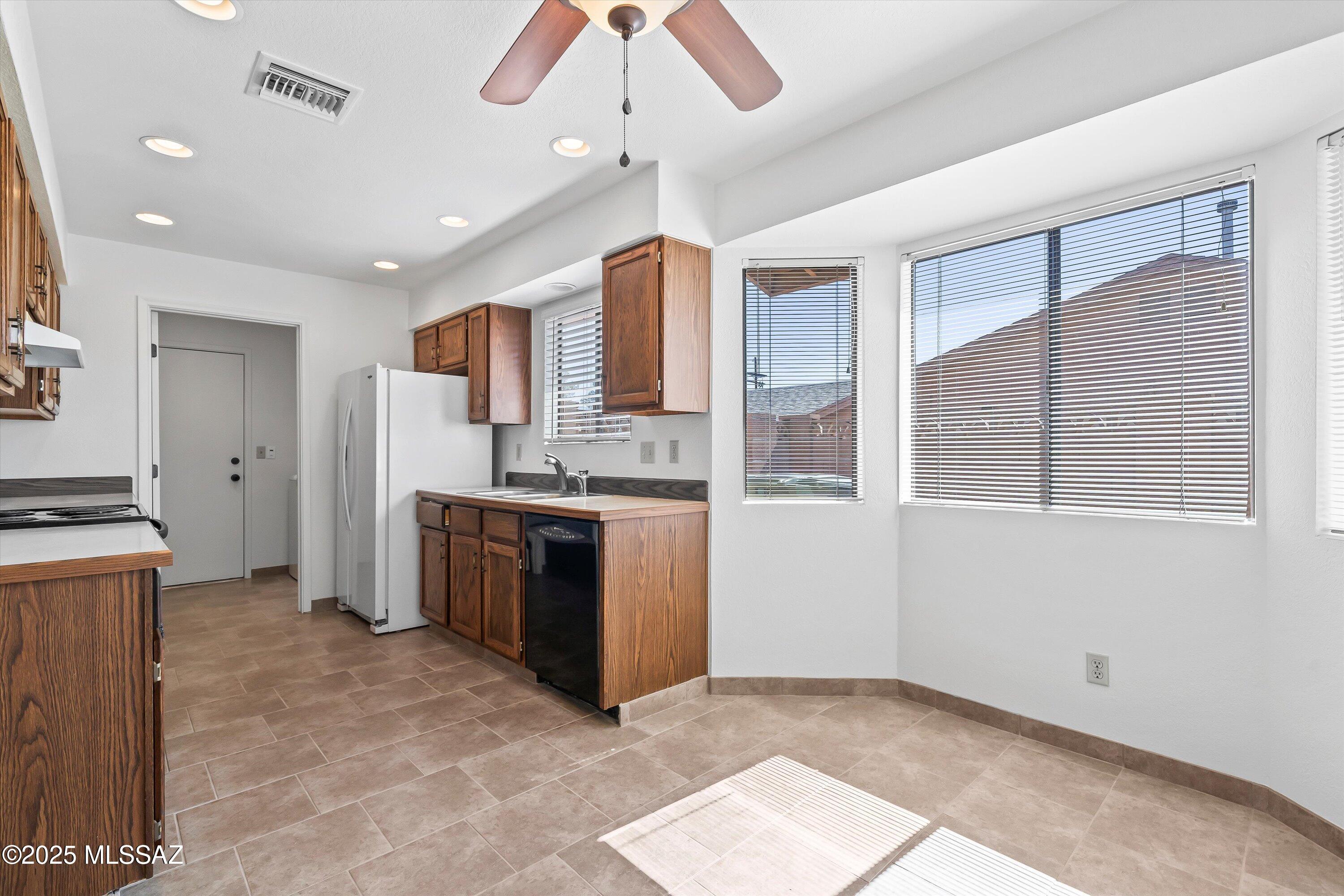 Maguire Place (20-38) - Residential