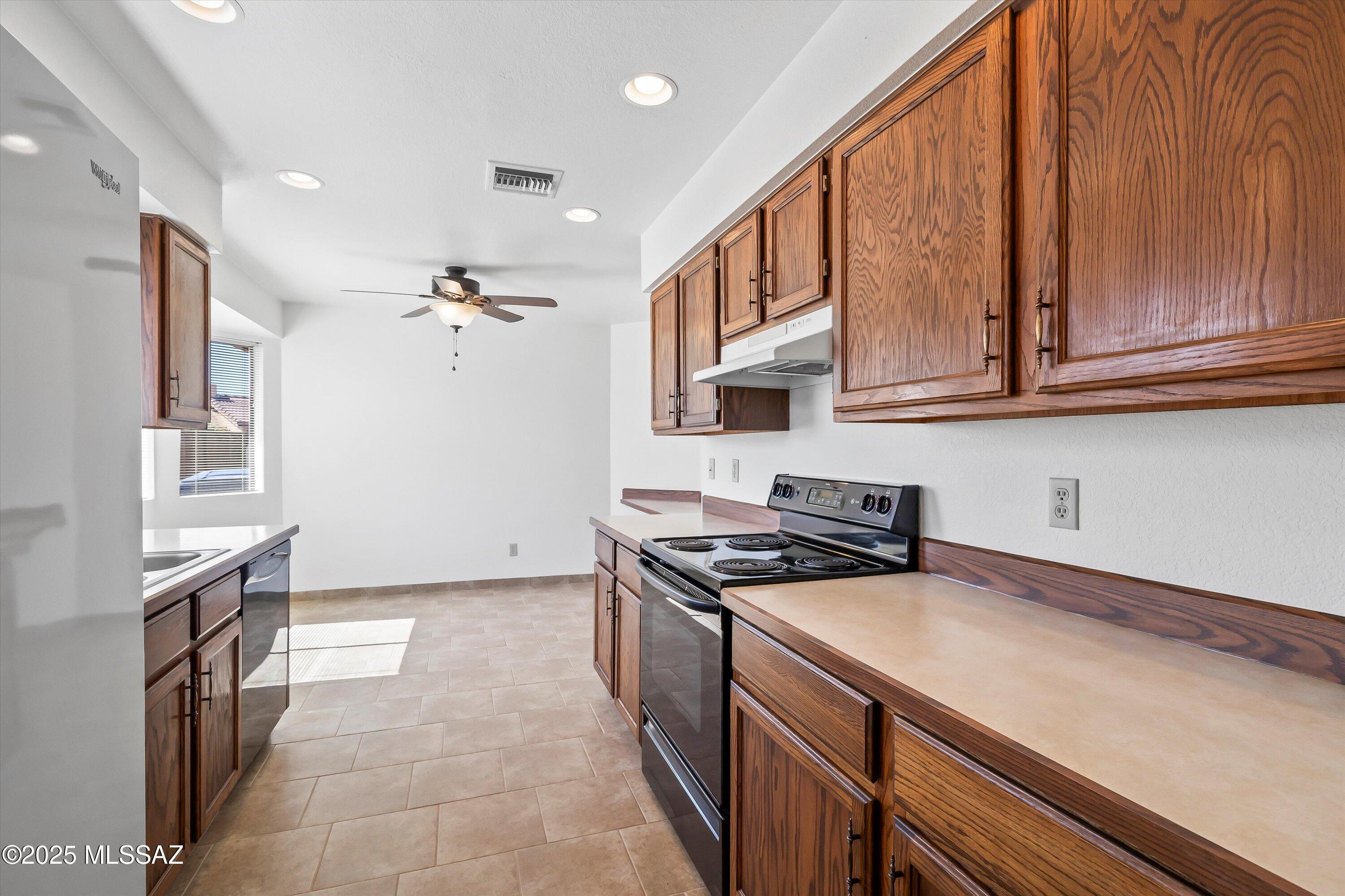 Maguire Place (20-38) - Residential