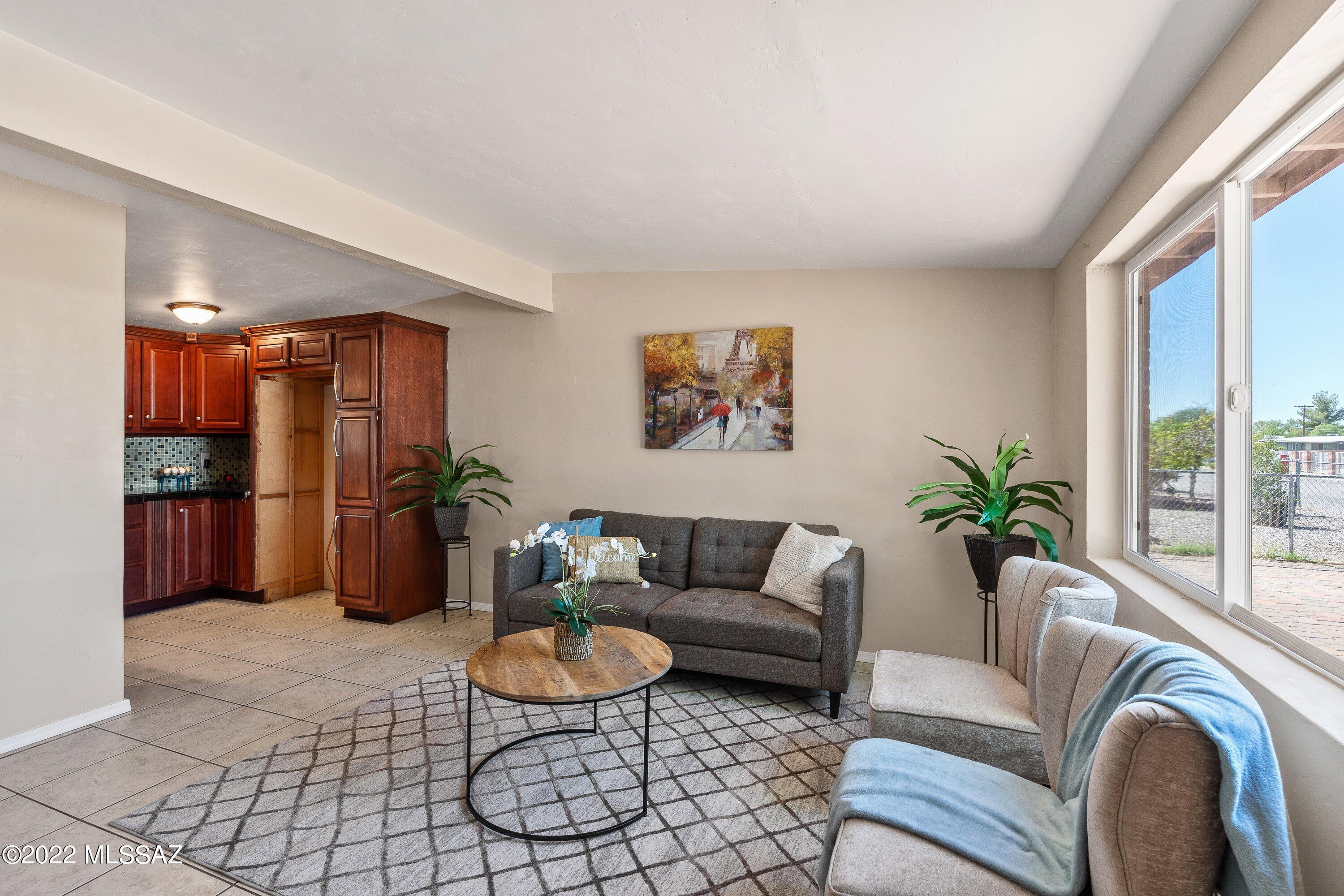 Craycroft Terrace - Residential Lease