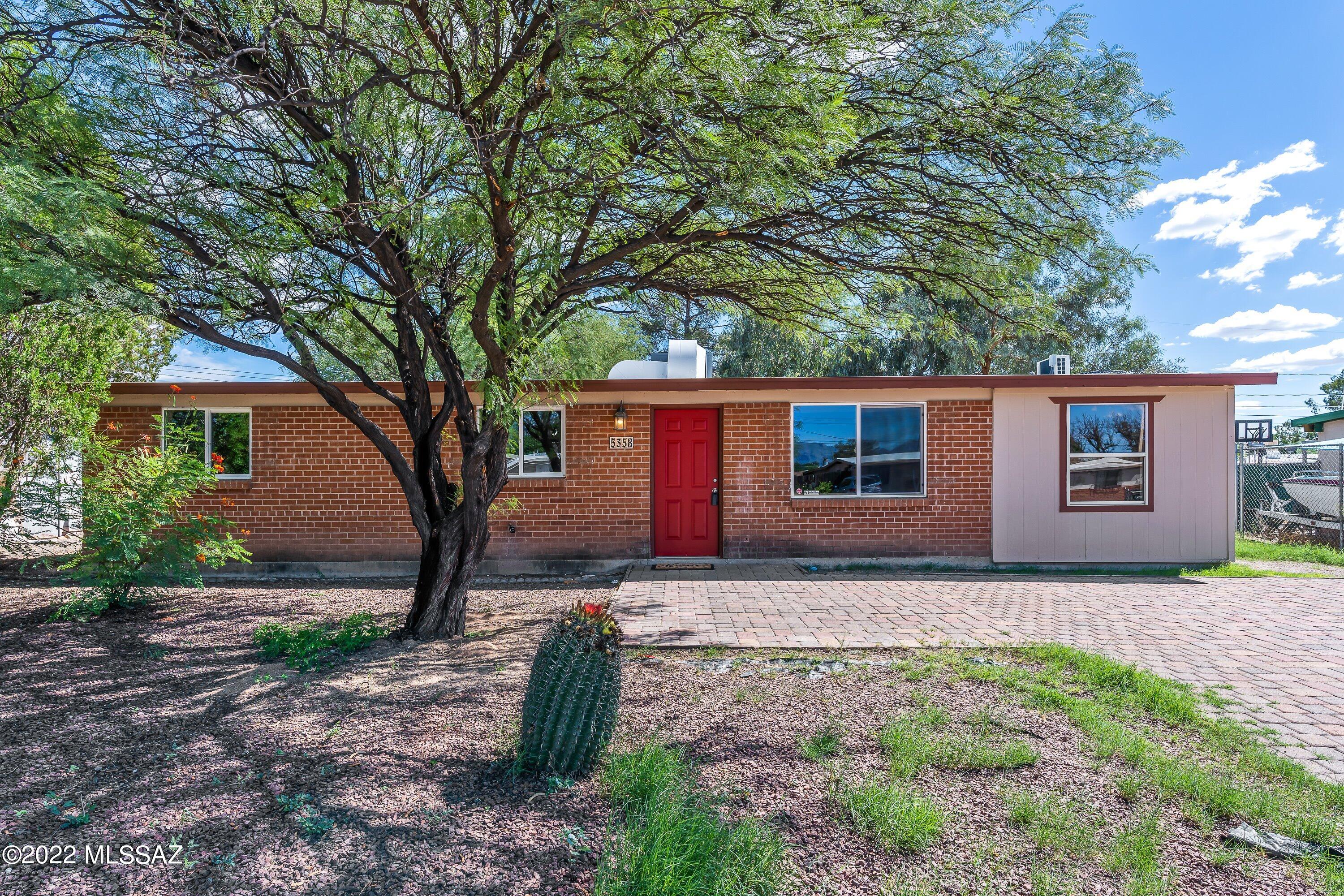 Completely remodeled 4 Bedroom/1 Bathroom + AZ Room 1470sf Home with updates + features that include; New Flooring, Paint, HVAC, Fixtures throughout; Kitchen updated w/ Granite Counters, Cherry Cabinetry, Tile Backsplash, Stainless Appliances incl Gas Range; Laundry Room; Shared Bathroom with pedestal sink + tiled shower; Central Air Conditioning; Private yard w/ shade trees. 1yr minimum Lease, $50/adult Application, $1500 Security Deposit, $150/pet Pet Fee with approved pet, $400 cleaning. Tenant pays electric, nat gas, water/sewer/trash.