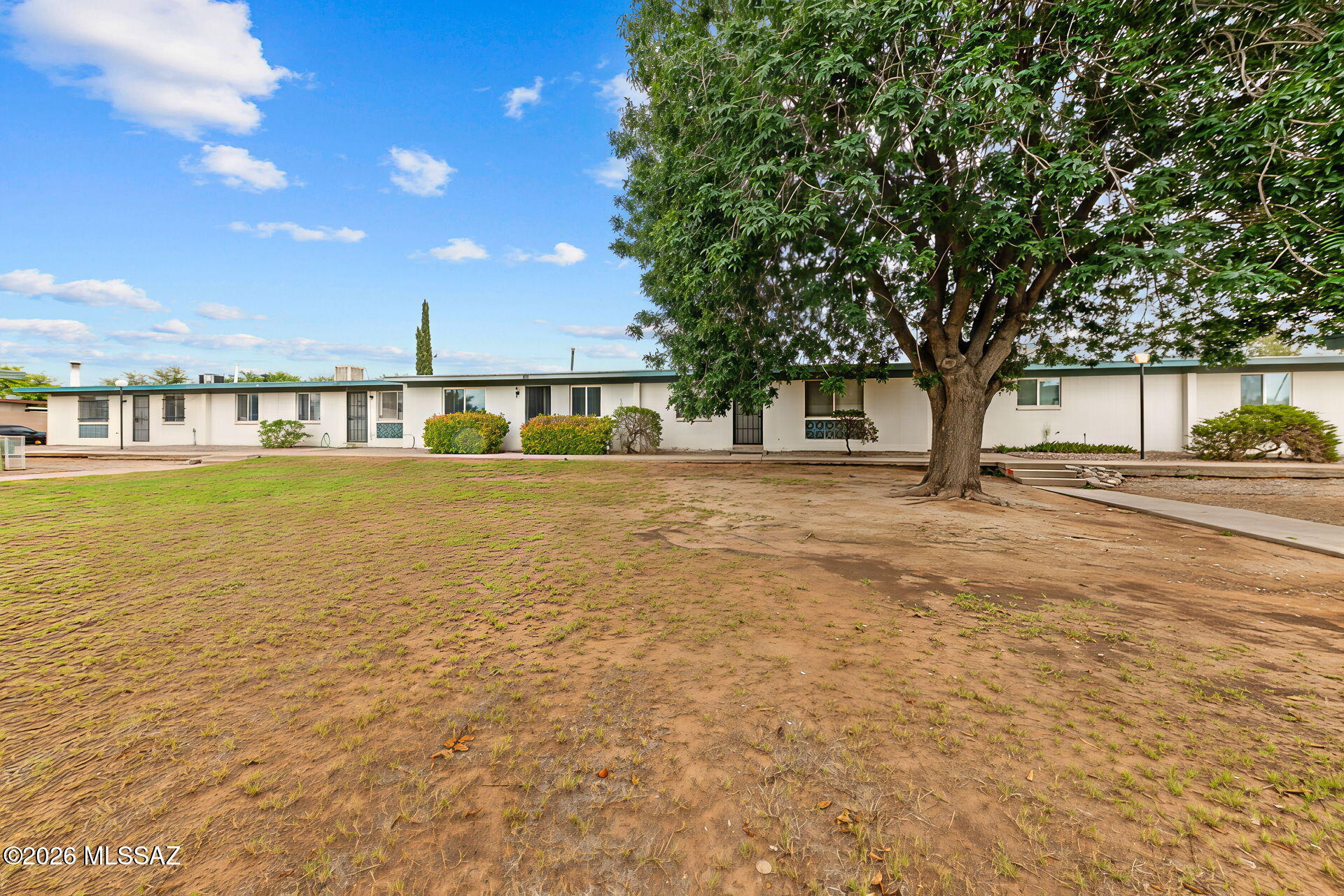 Palm Grove Clusters (186-349, 543) - Residential