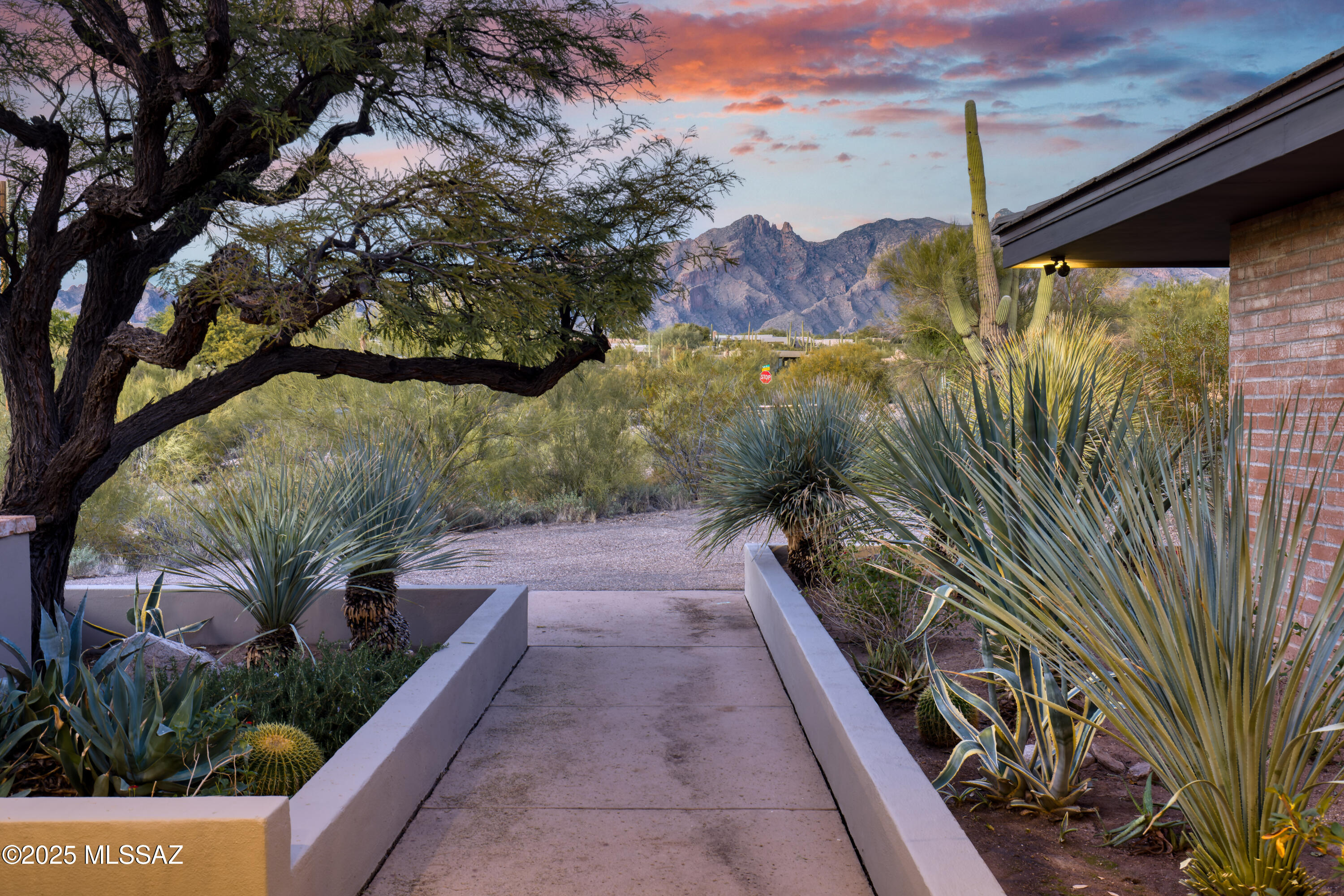 Catalina Foothills Estates NO. 2 - Residential