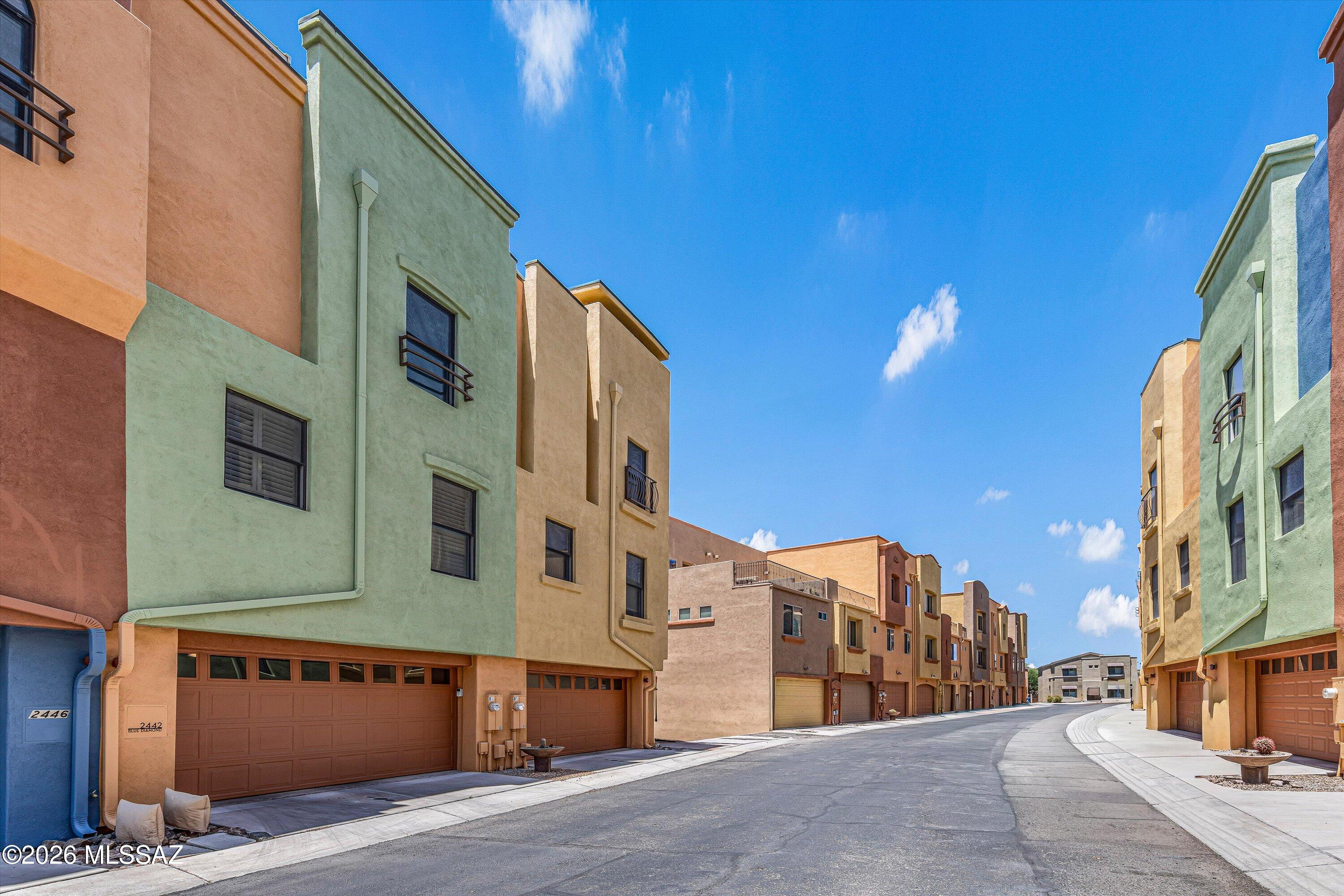 River Walk (1-140) - Residential