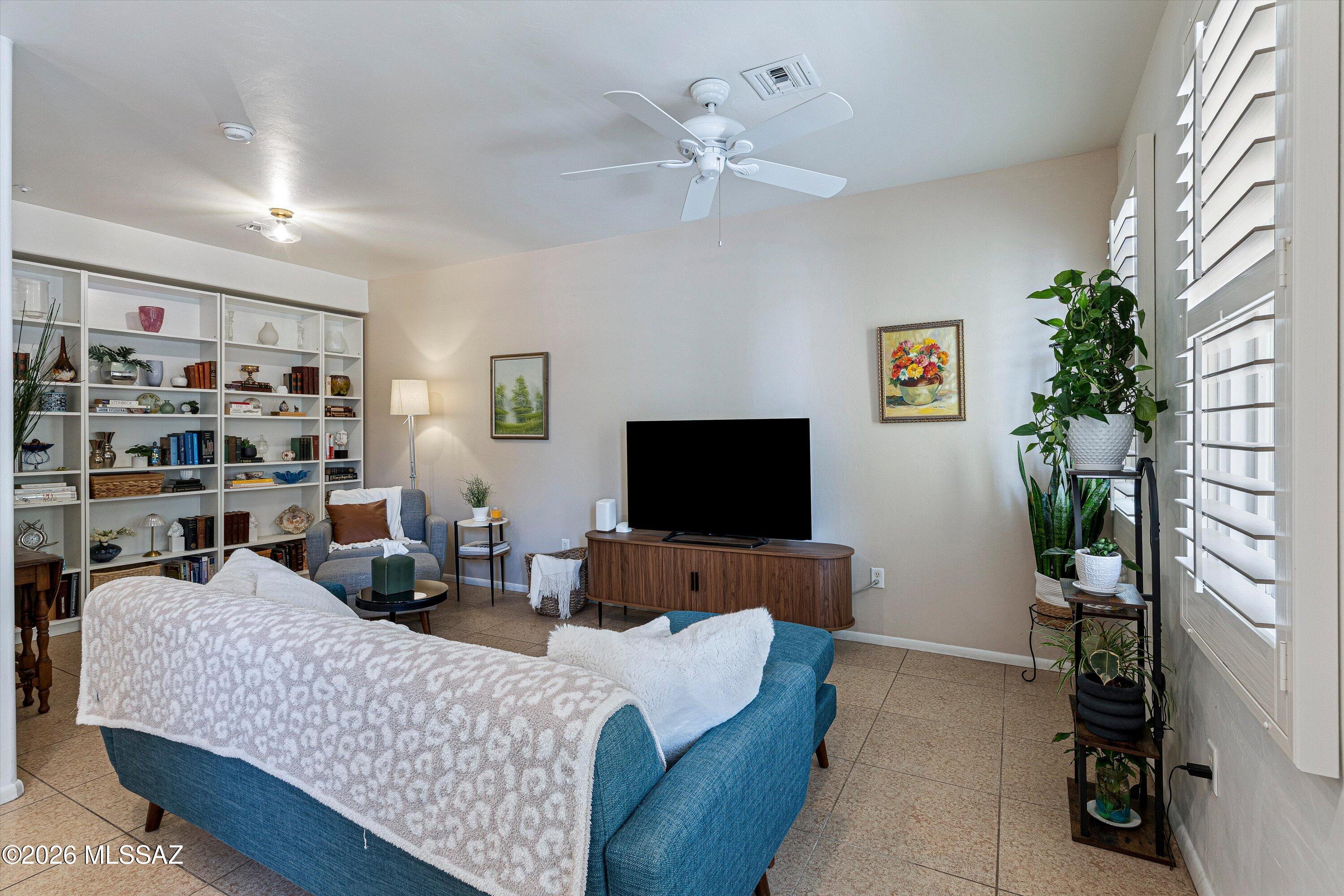 River Walk (1-140) - Residential