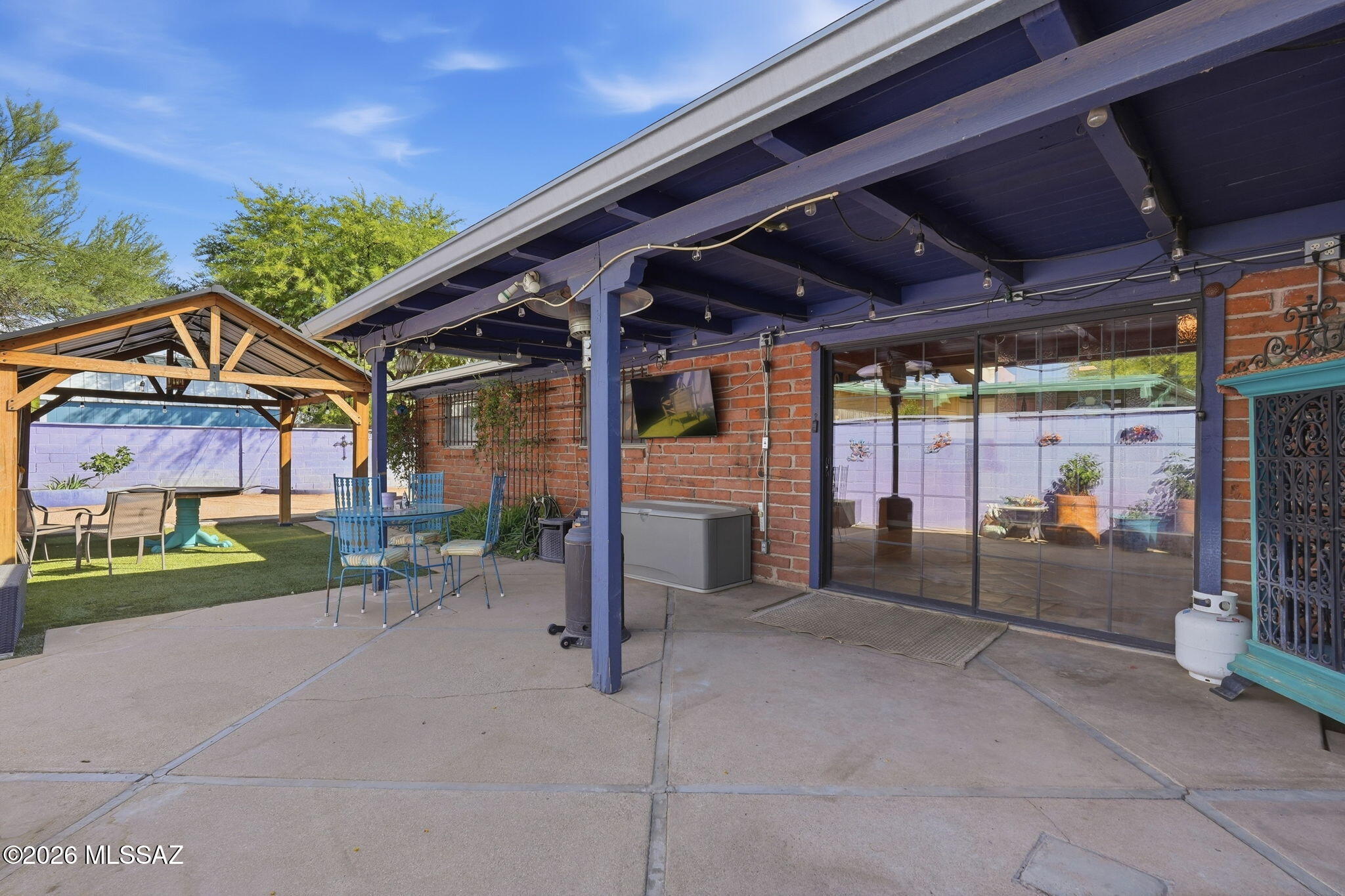 Kingston Knolls Terrace - Residential