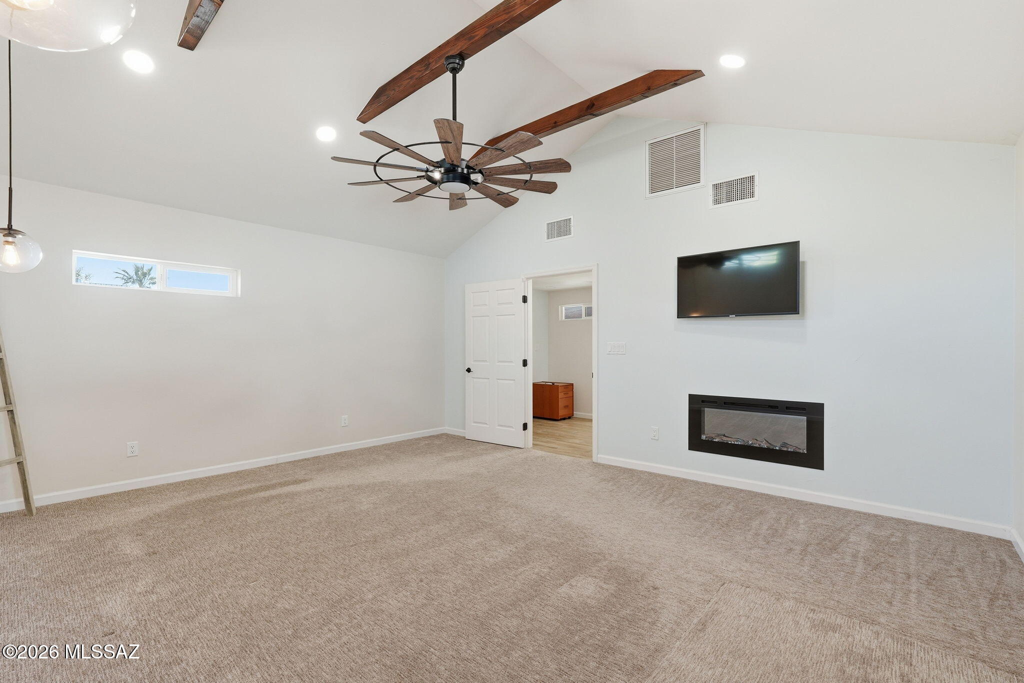 Kingston Knolls Terrace - Residential