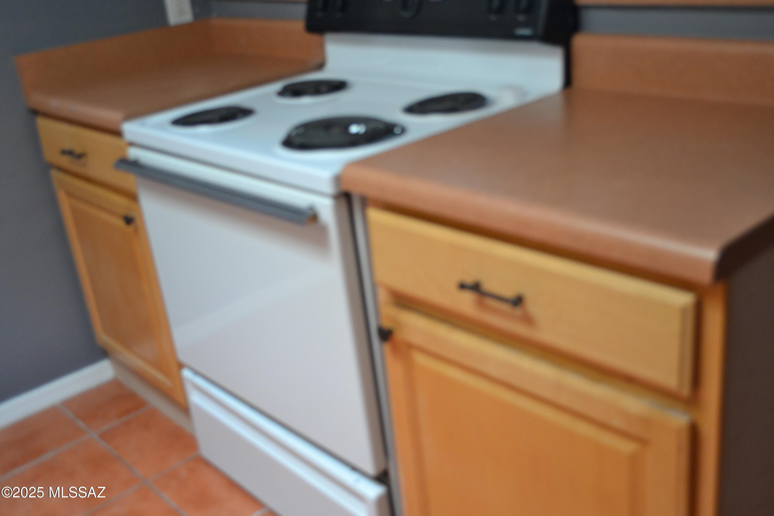 Sierra Madre Condos - Residential Lease