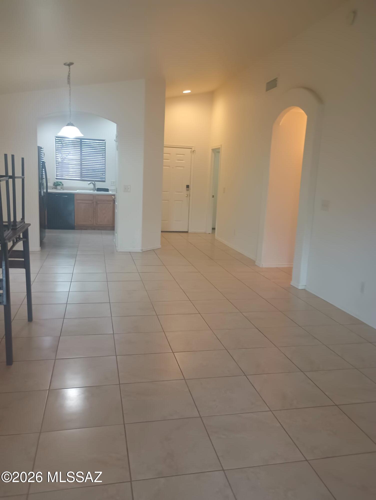 Mona Lisa Heights II - Residential Lease