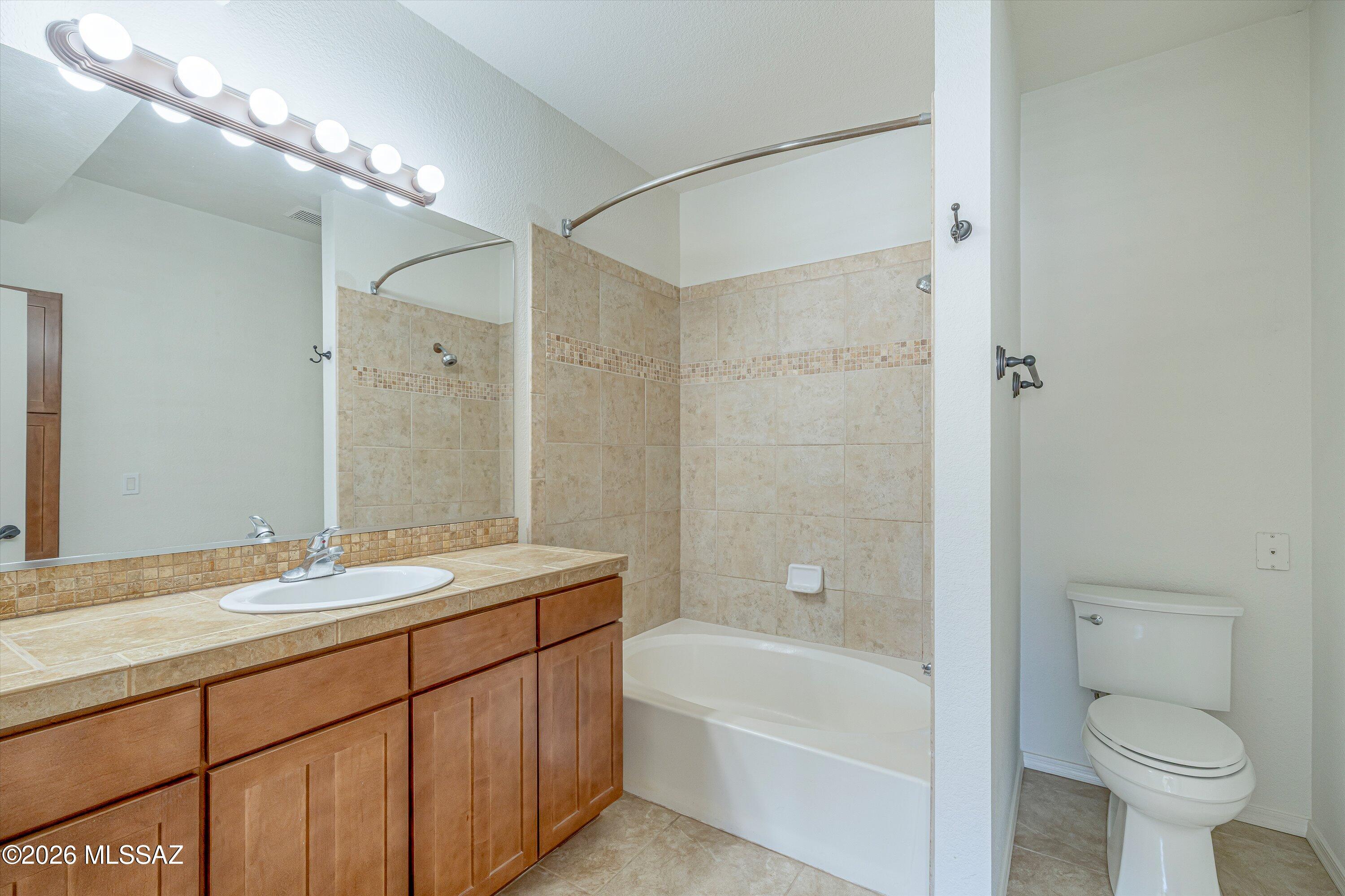 The Boulders at La Reserve Condominiums - Residential