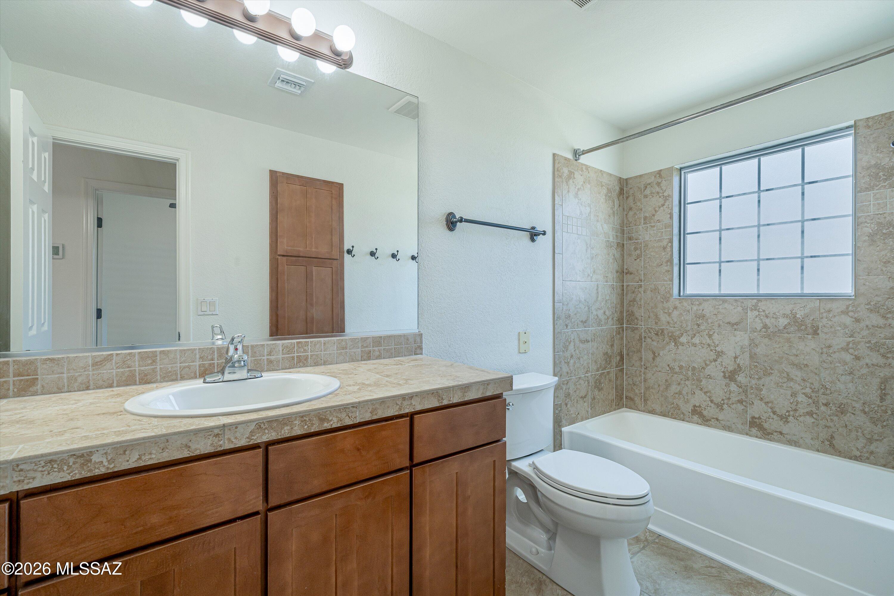 The Boulders at La Reserve Condominiums - Residential