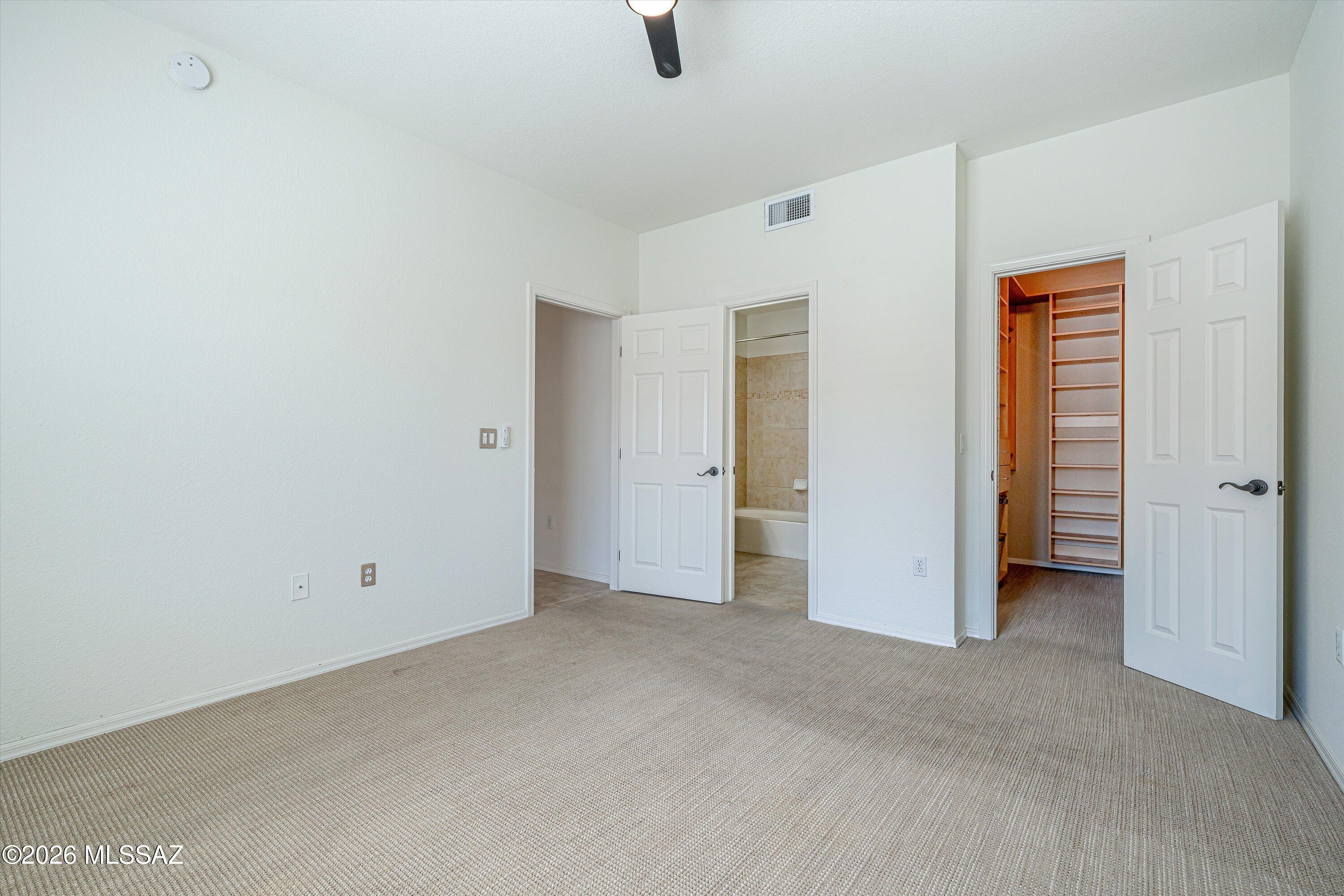 The Boulders at La Reserve Condominiums - Residential