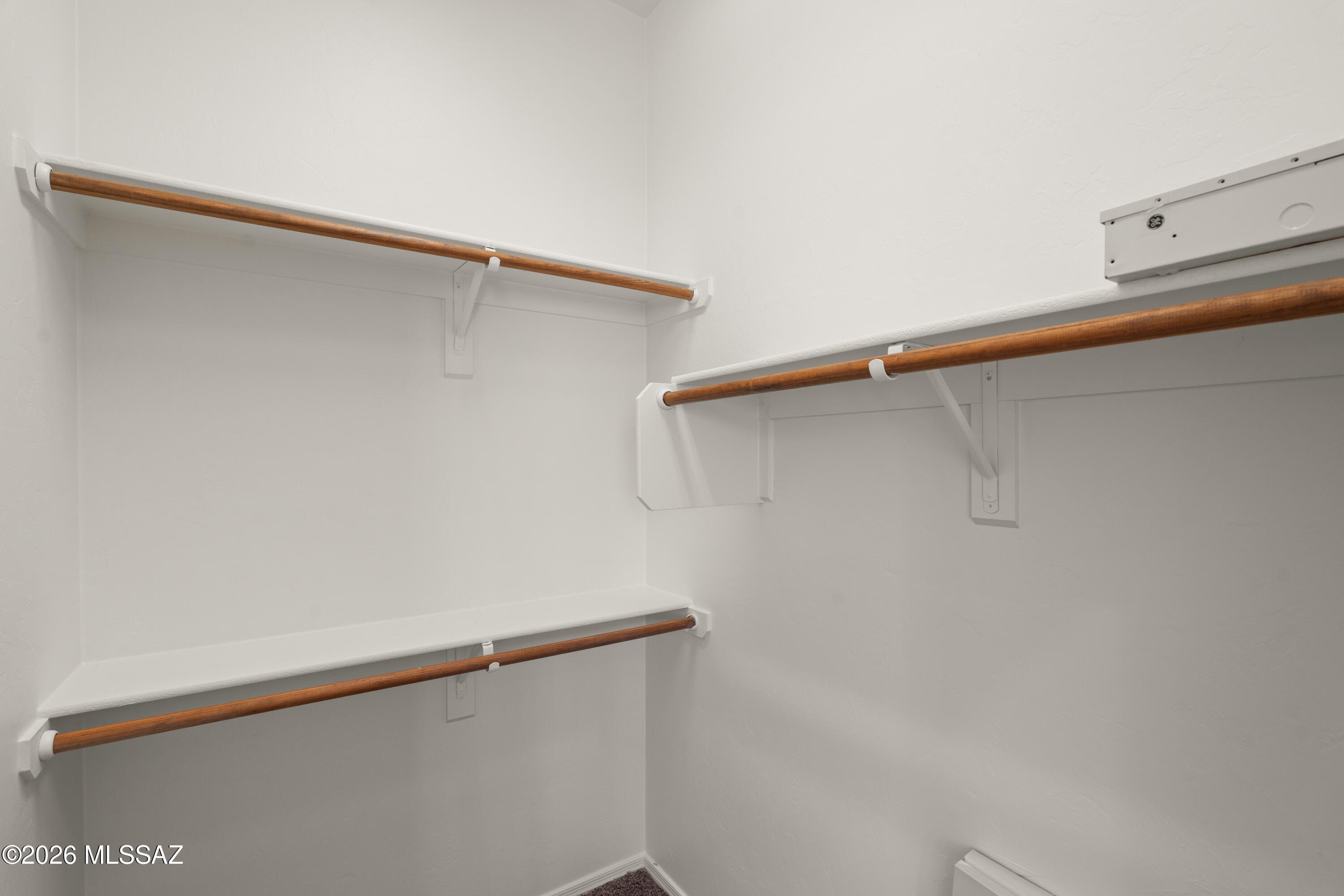 New Tucson Unit NO. 8 (1-455) - Residential Lease