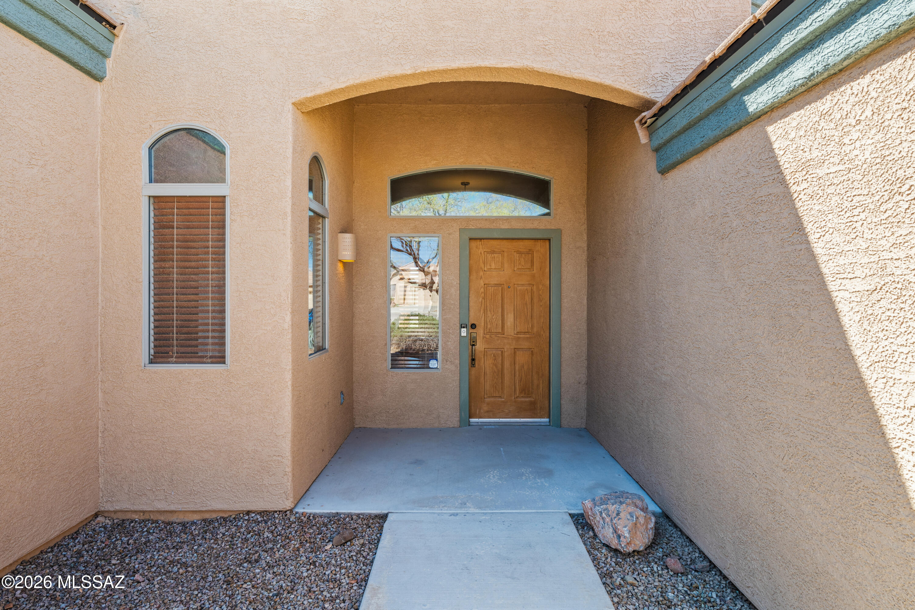New Tucson Unit NO. 8 (1-455) - Residential Lease