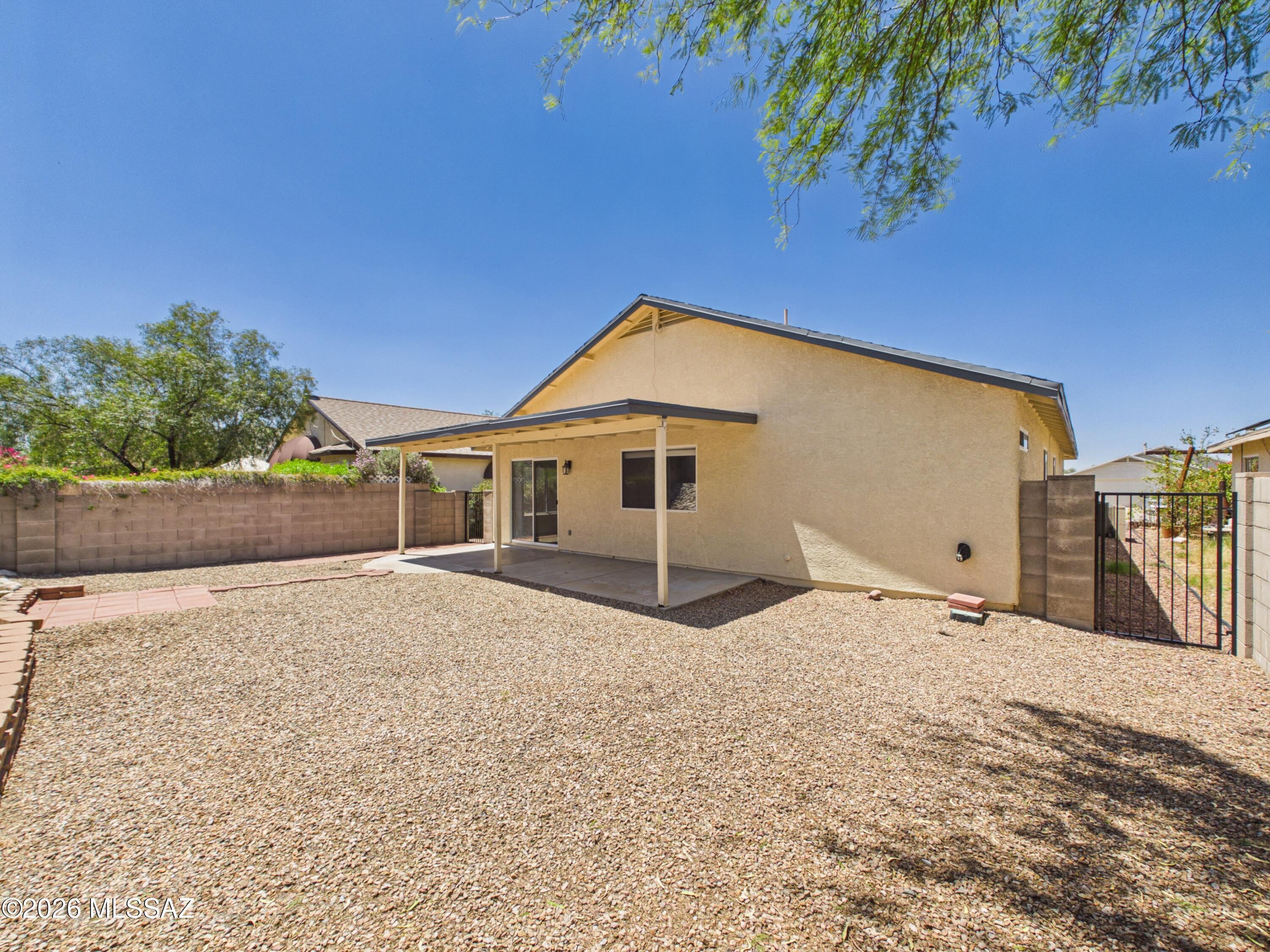 Elliott Homes At Rita Ranch (1-521) - Residential